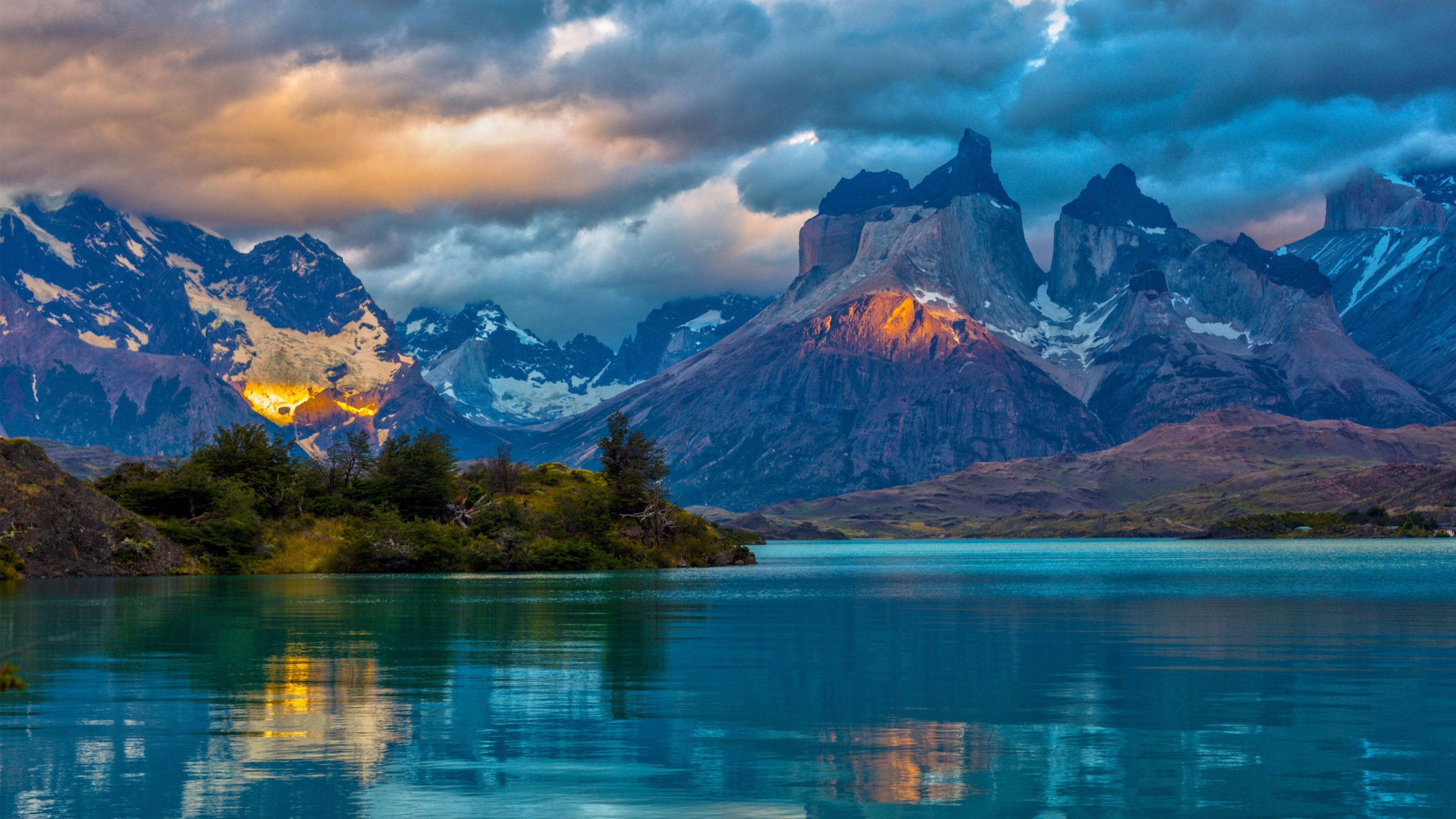 4K Natur Bjerge under Skyet Himmel Wallpapers