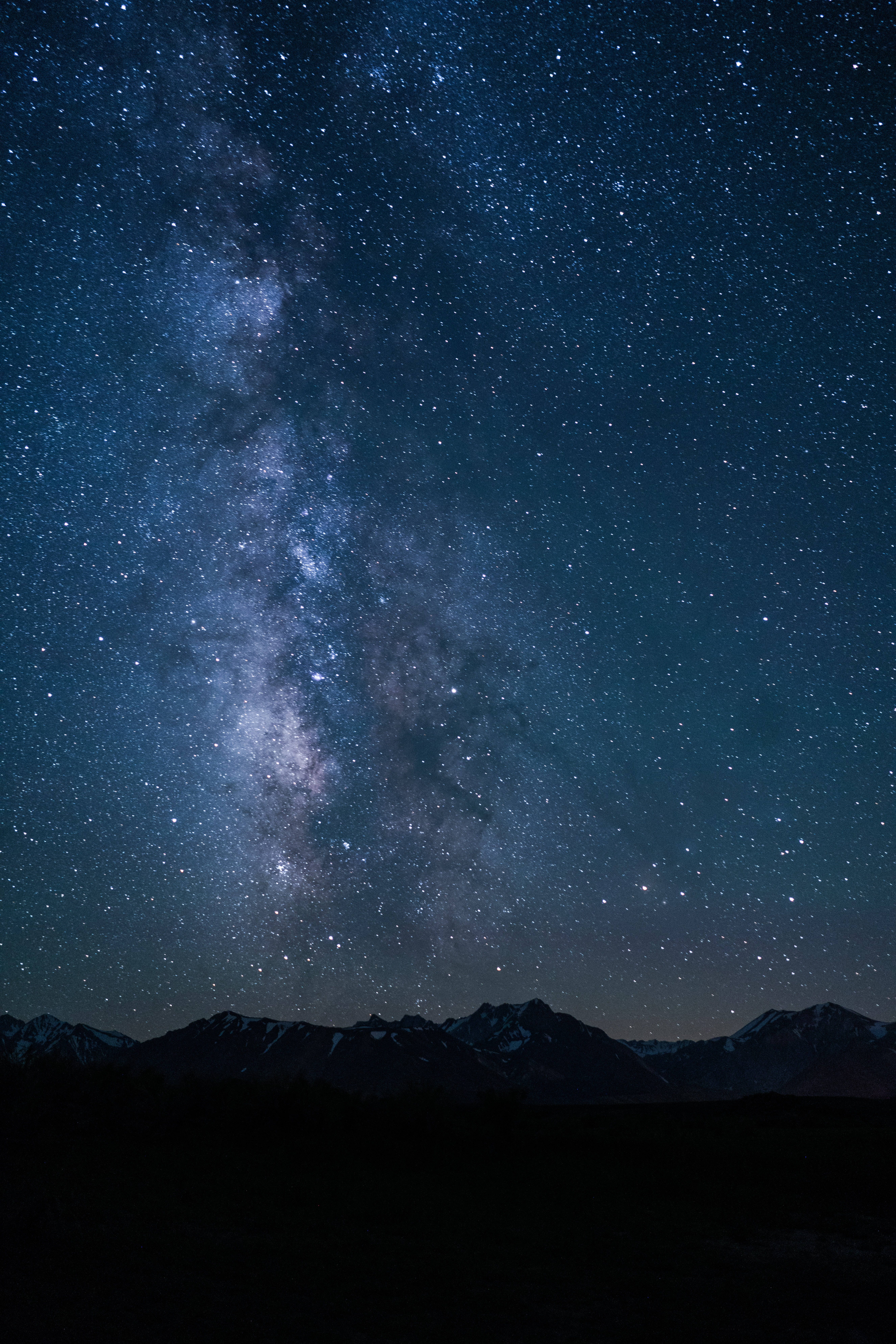 4K Ultra HD Telefonnattehimmel med stjerner Wallpapers