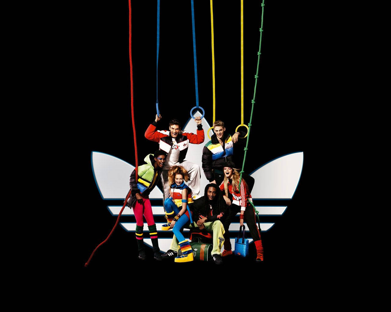 Adidas brandlogo og teenagemodeller Wallpapers