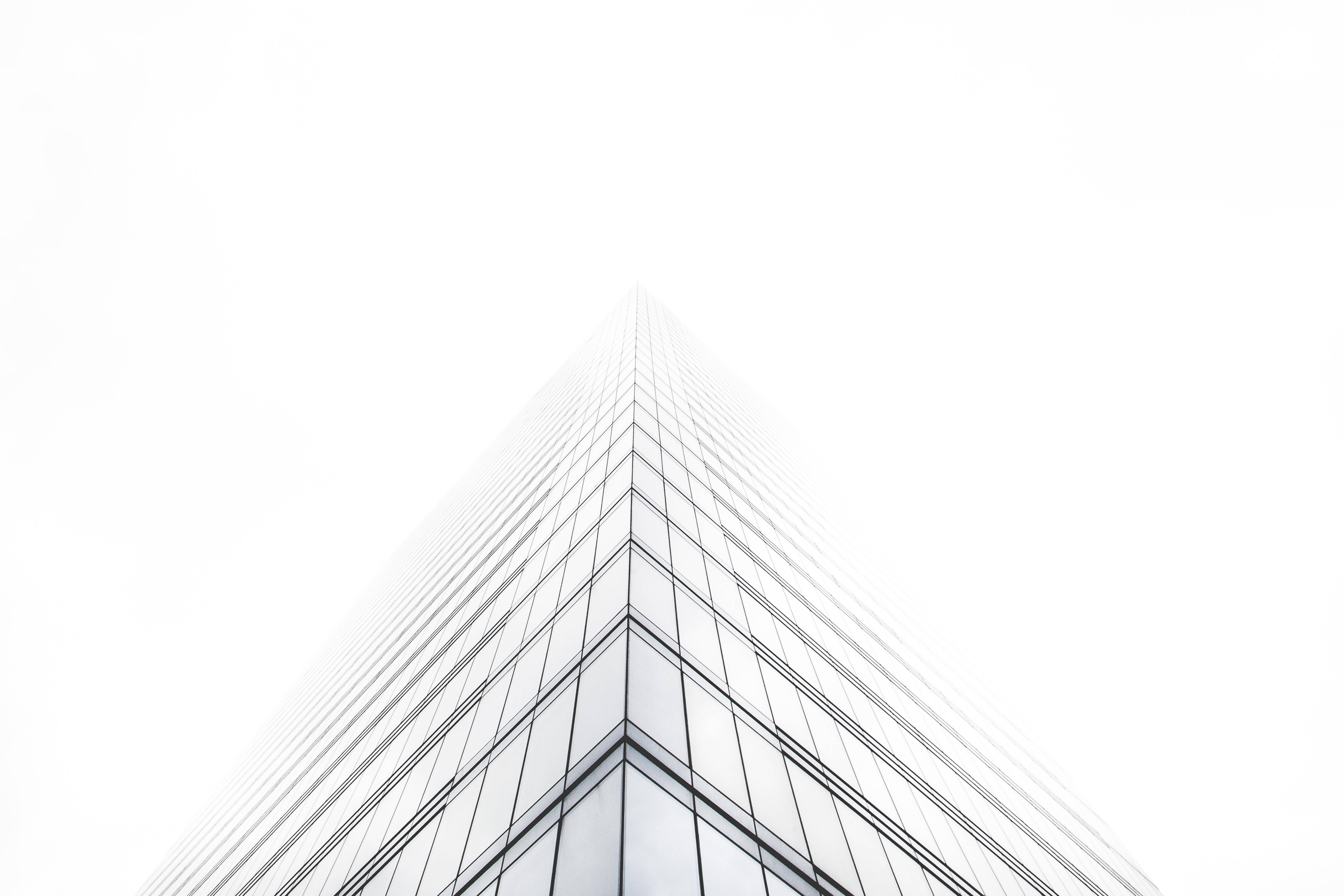 Arkitektonisk Glans på en Hvid Abstrakt Baggrund Wallpapers