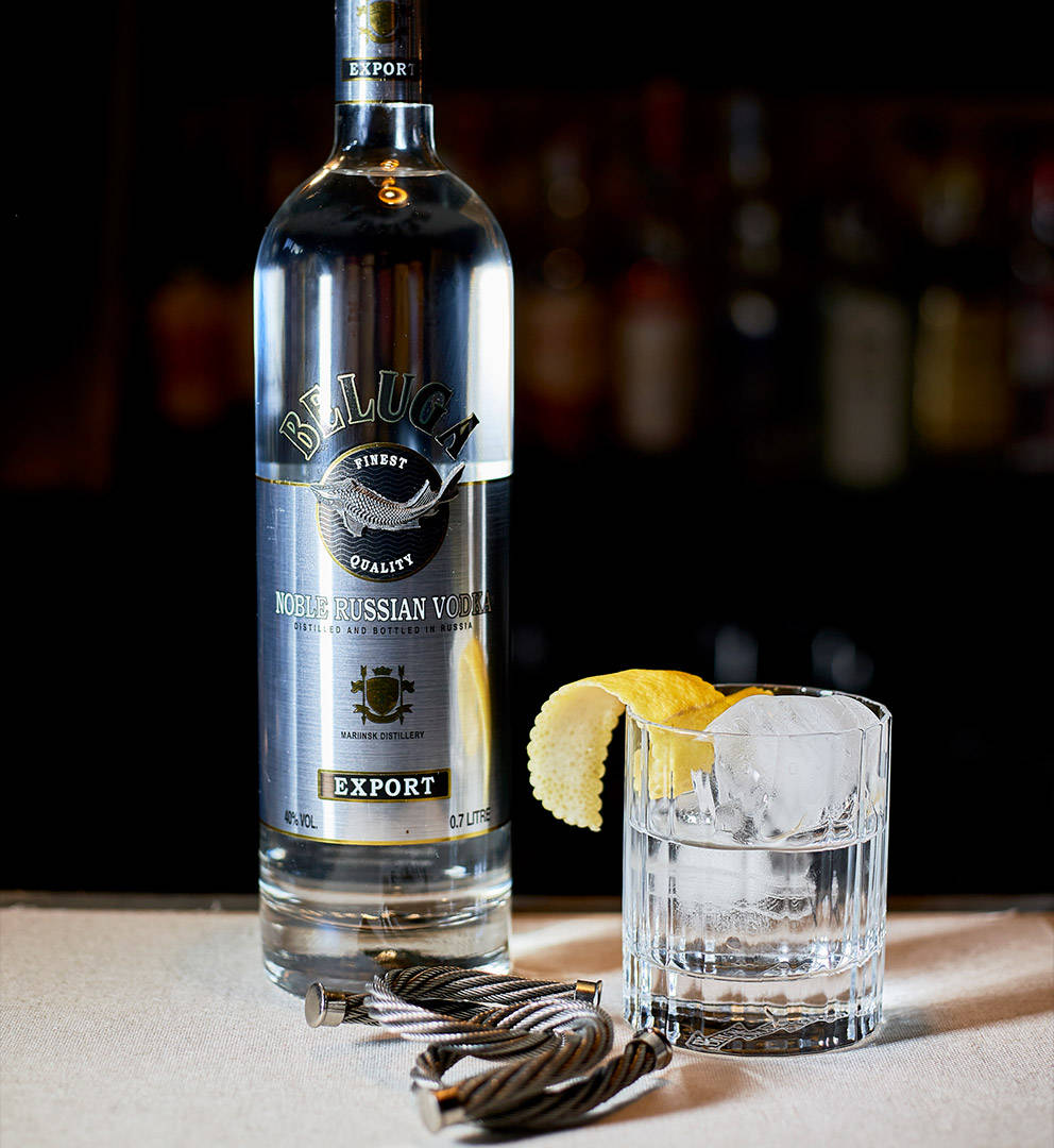 Beluga Vodka Drink Med Citronskal Wallpapers