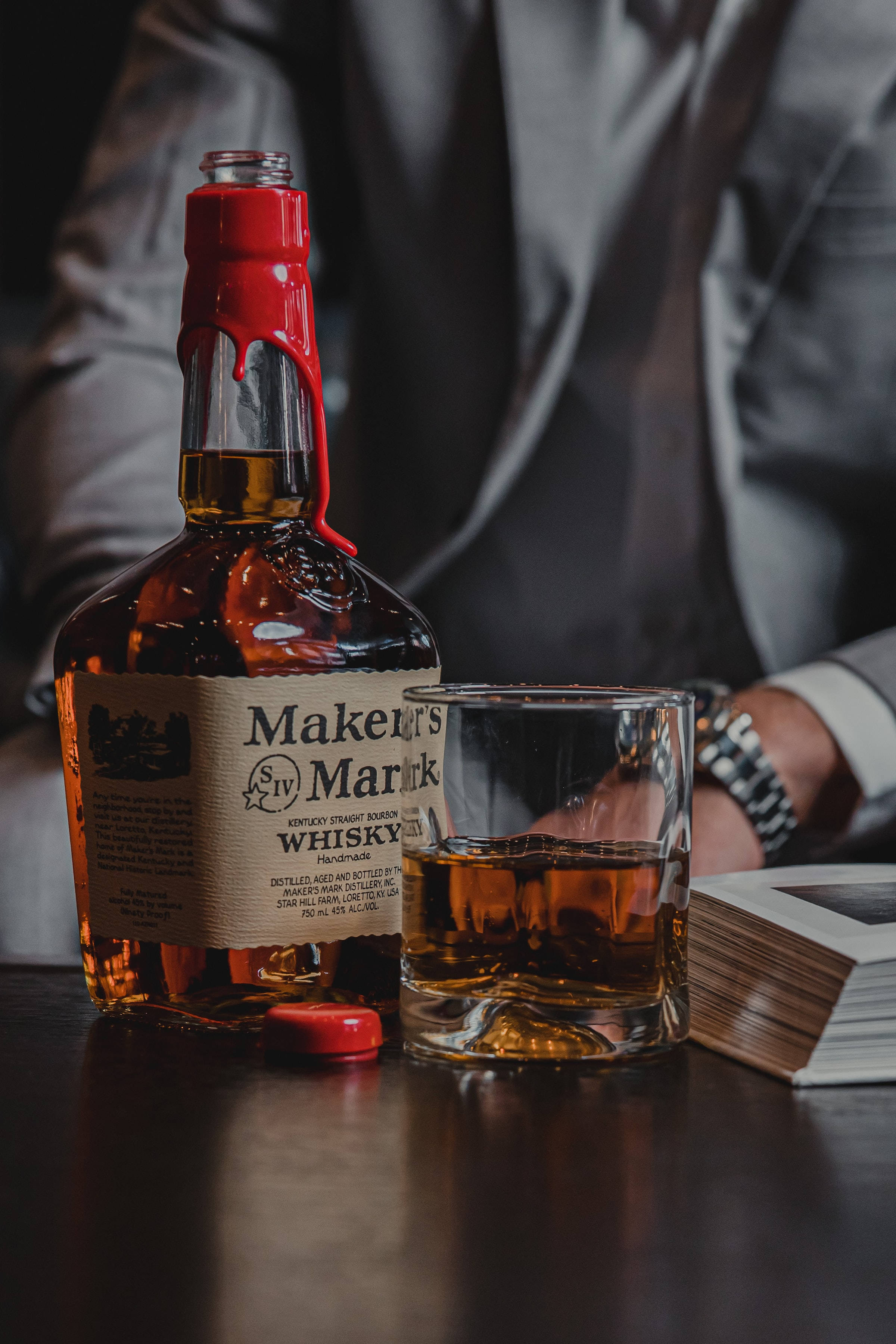 Billedtekst: En smag af ekspertise - Maker's Mark Whisky Wallpapers