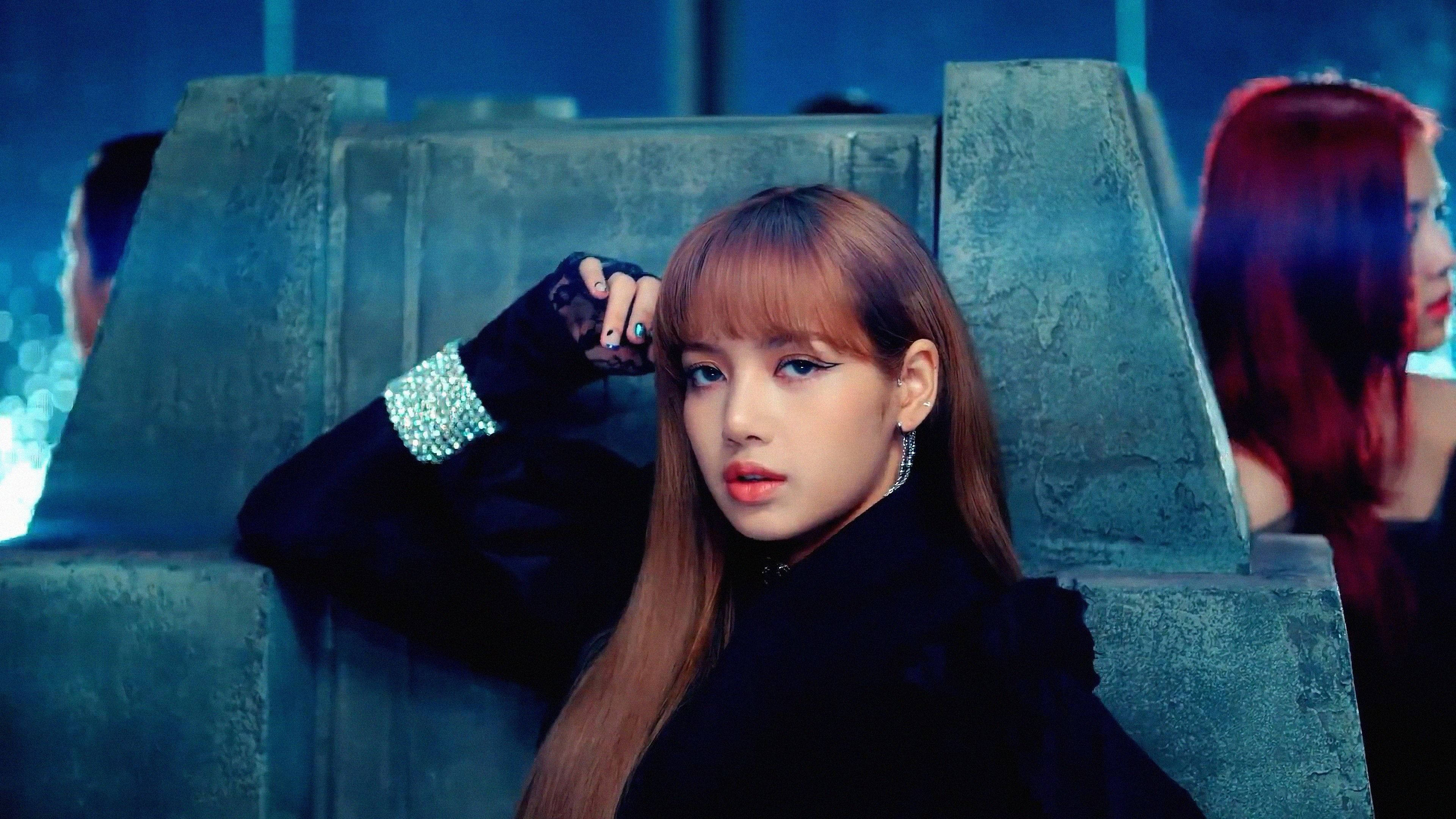 Blackpink Lalisa Manobal Solo Wallpapers