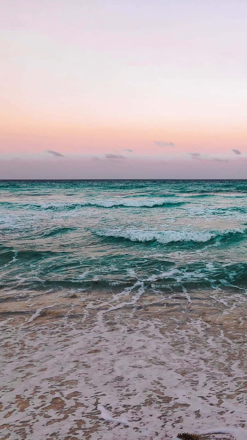 Blågrønt strandbillede med æstetisk stemning Wallpapers