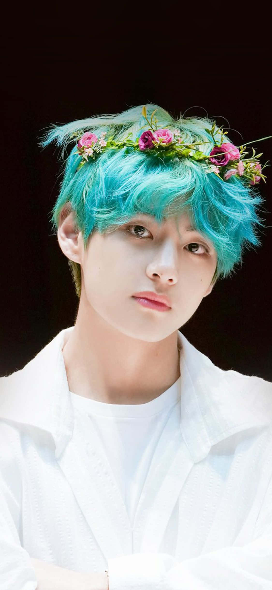 BTS V udstråler ungdommelig glæde og selvtillid Wallpapers