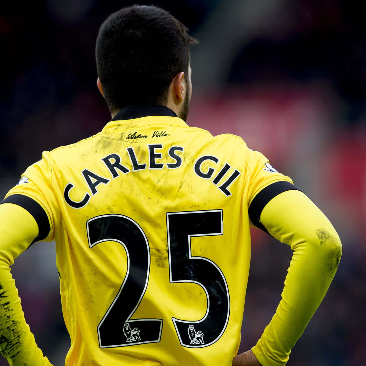 Carles Gil i gul trøje Wallpapers