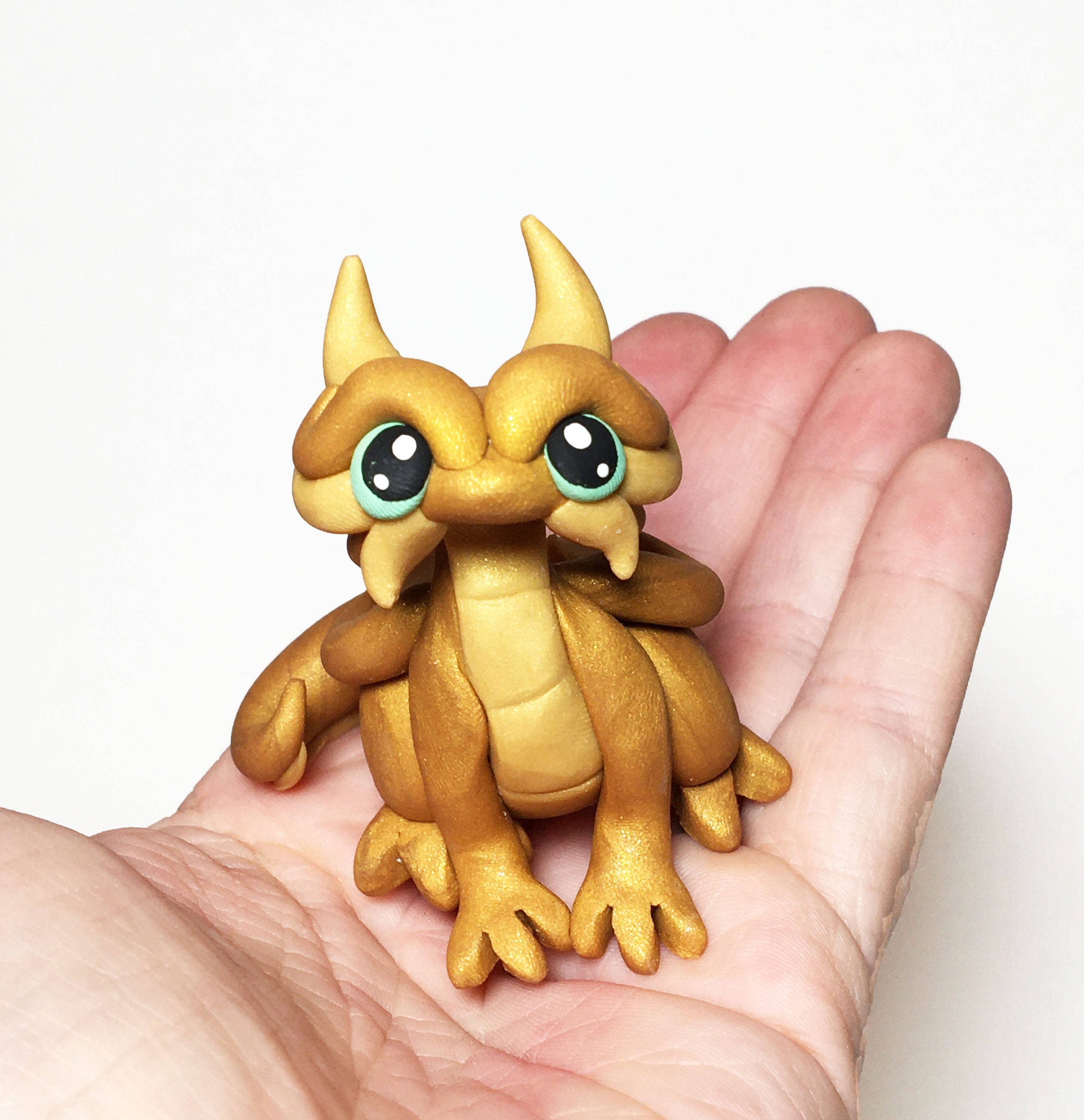 Cute Gold Dragon Wallpapers