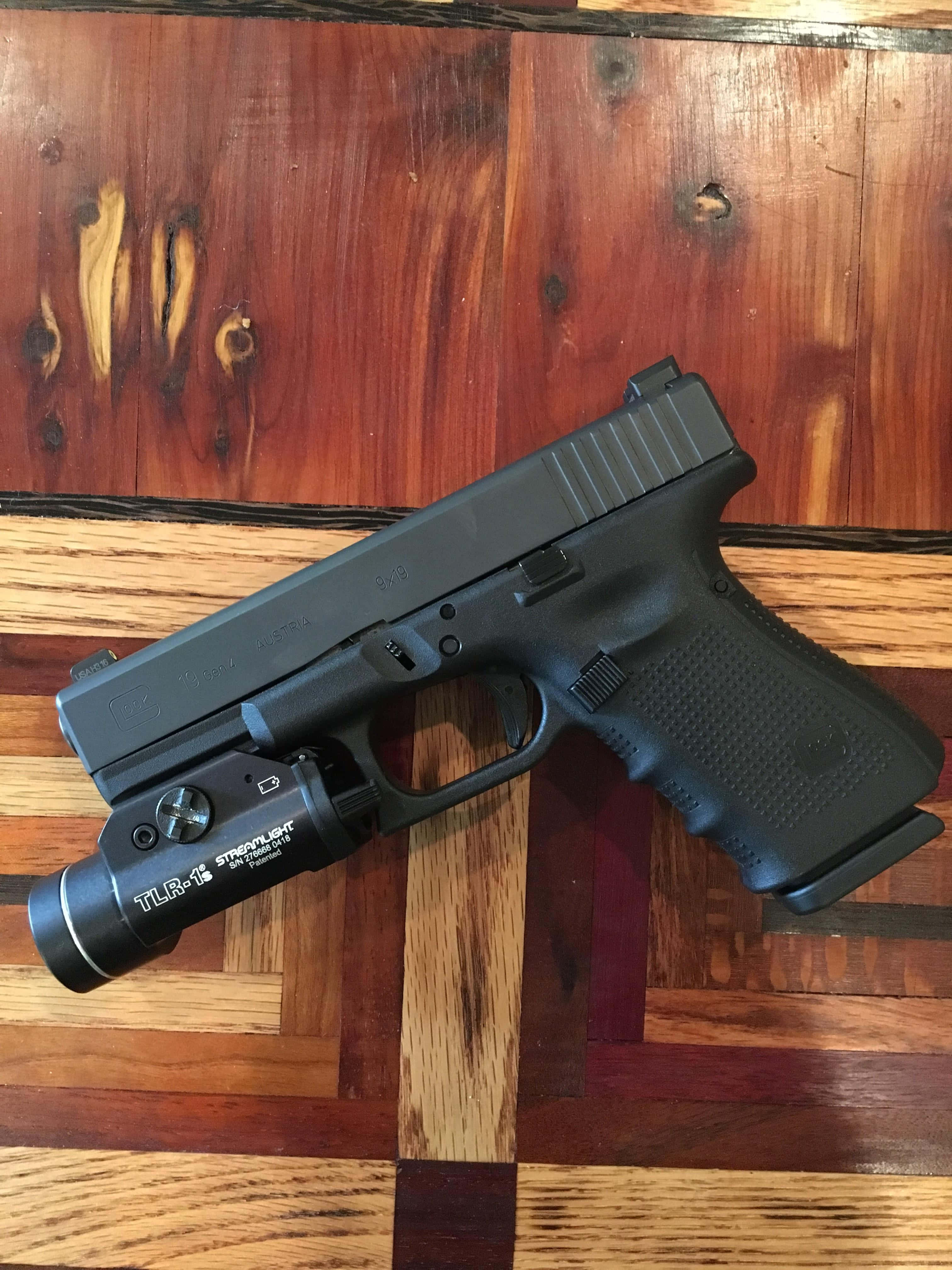 Denne Glock 19 står klar til brug. Wallpapers