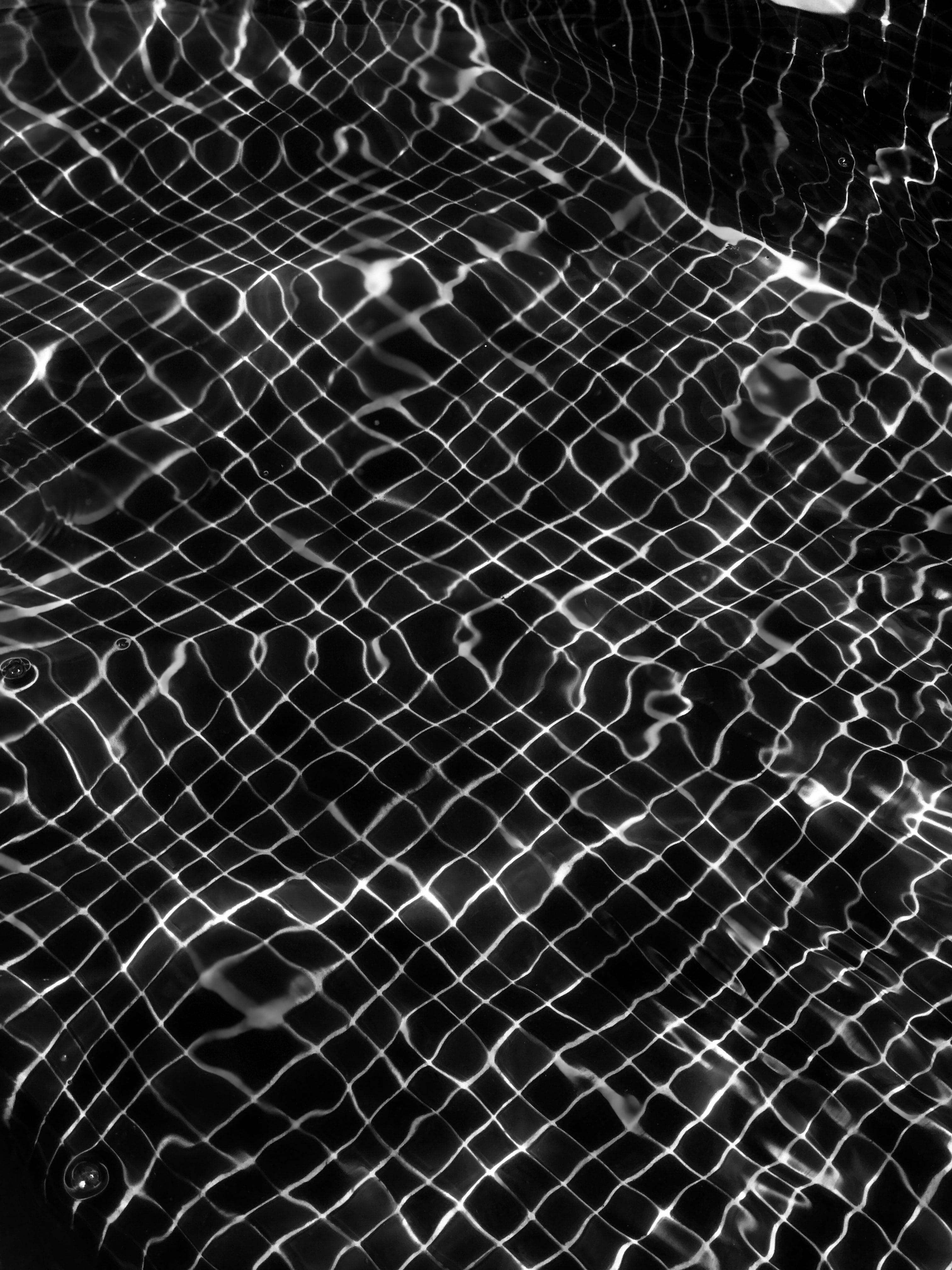 En abstrakt rejse gennem retrofuturismens æteriske rige Wallpapers