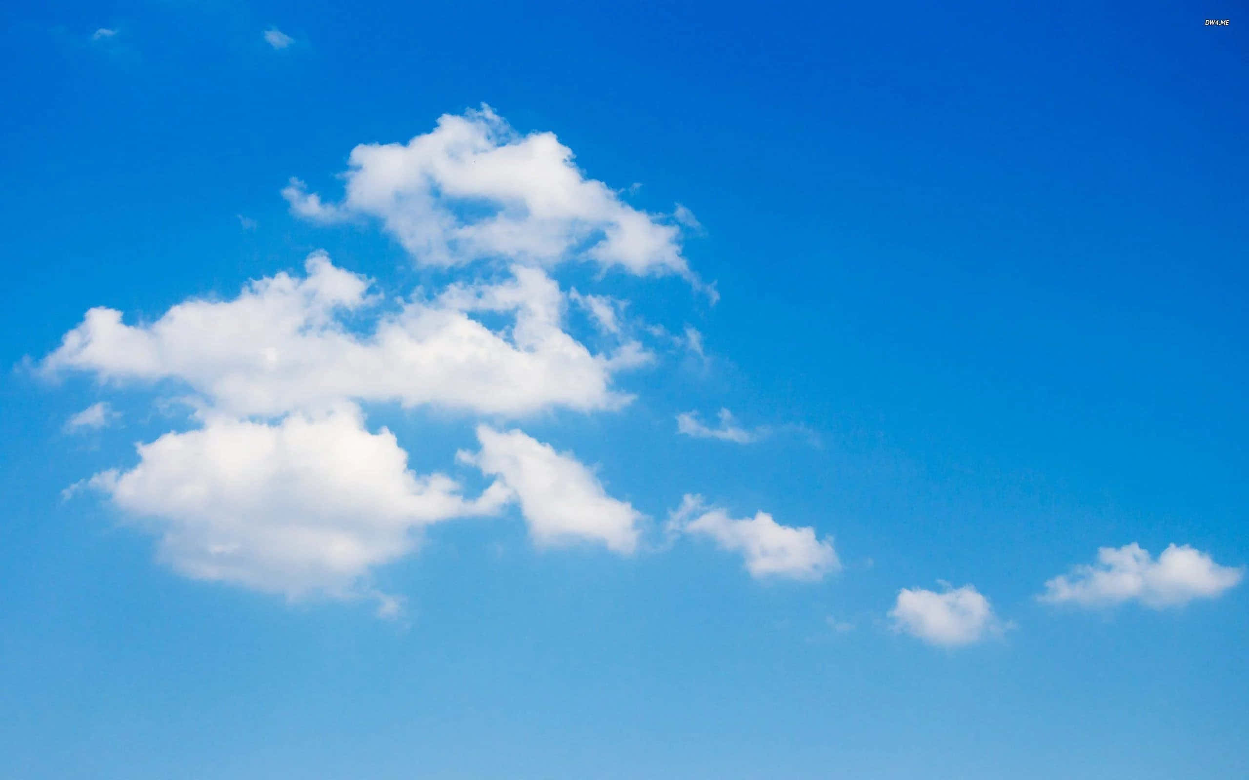 En livlig himmel ved solopgang. Wallpapers