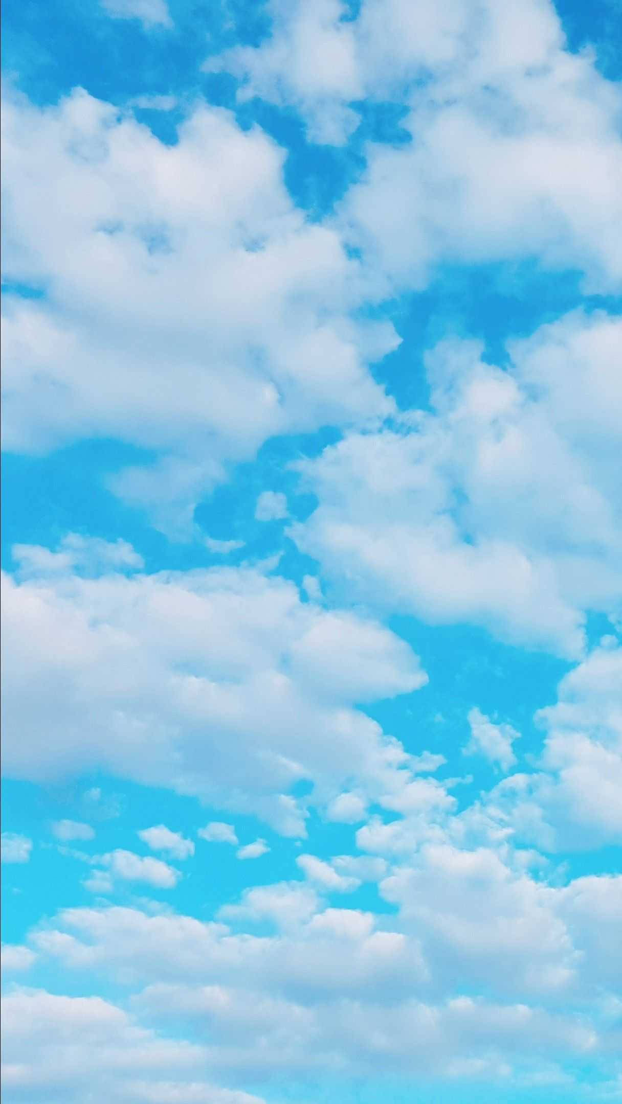 Enkel blå æstetisk skyet himmel Wallpapers