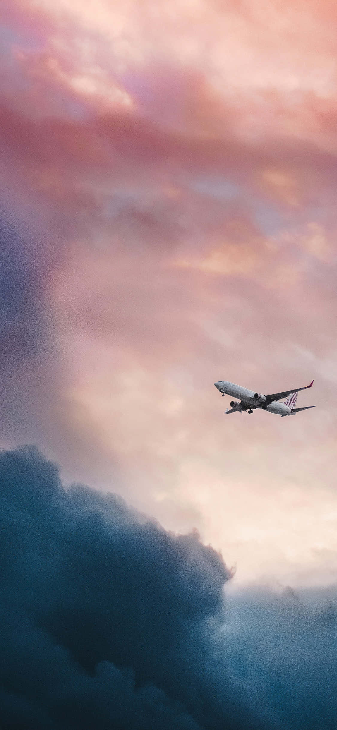 et fly, der flyver gennem himlen Wallpapers