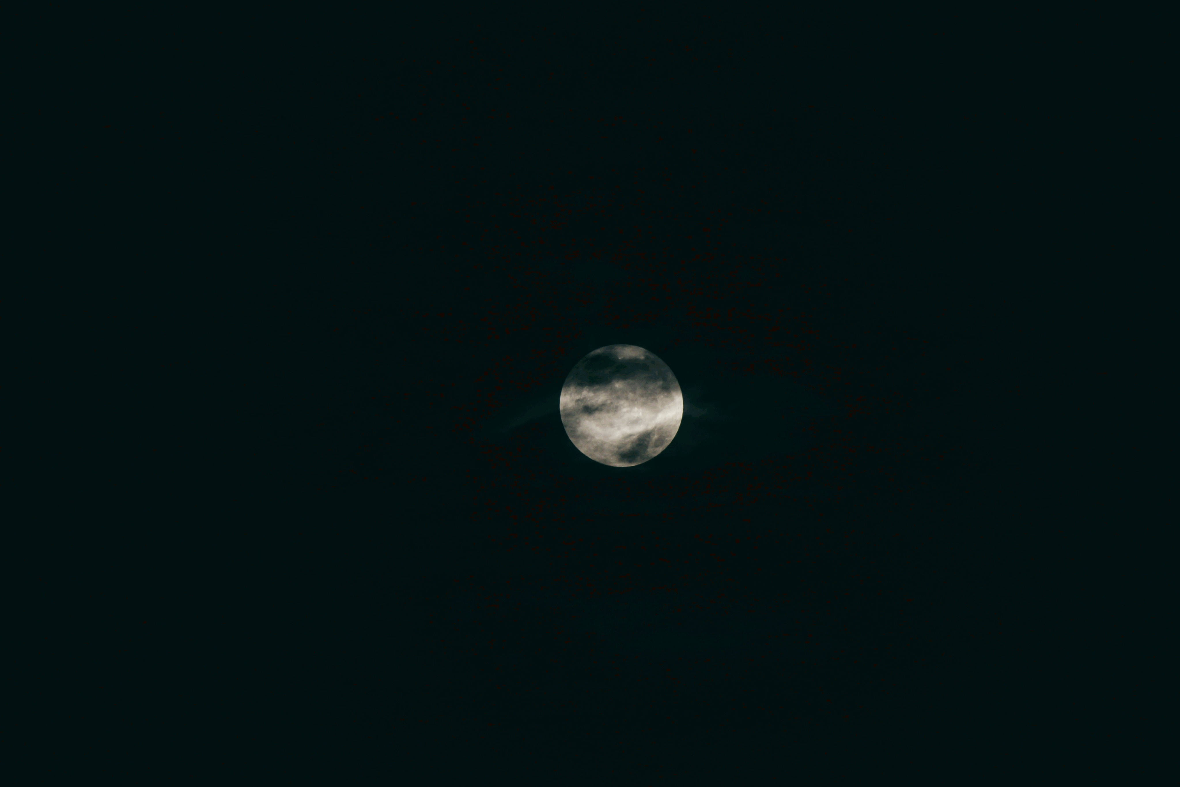 Et mystisk og slående syn - fuldmånen Wallpapers