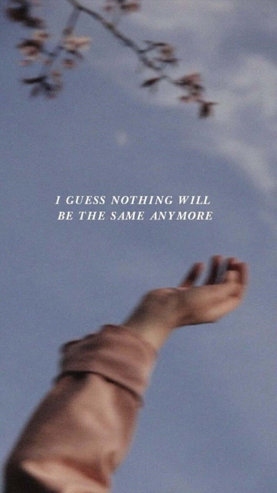 “Evnen til at være stille giver os mulighed for at leve i vores eget øjeblik.” Wallpapers
