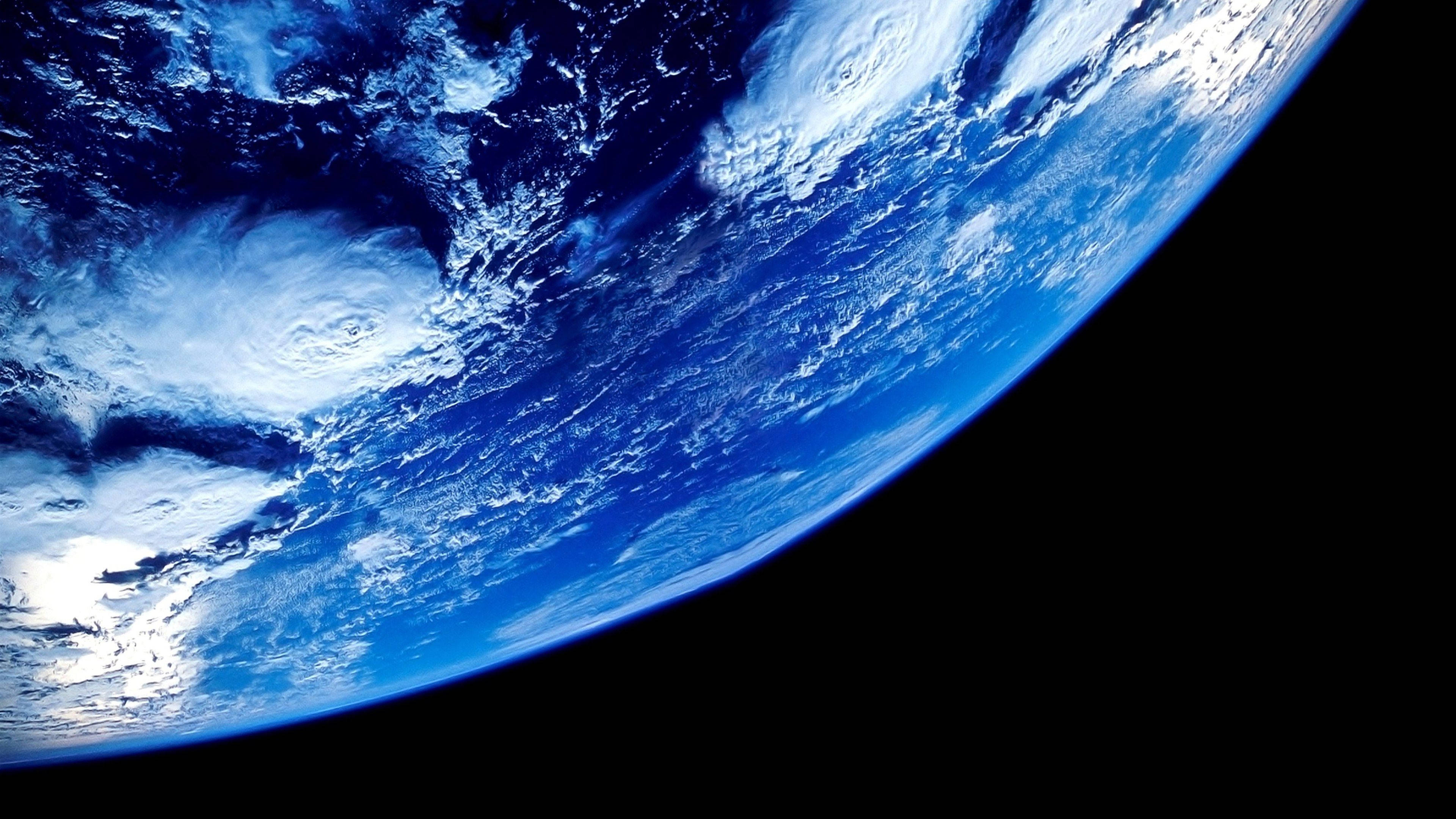 Få et nærmere kig på vores planet Wallpapers