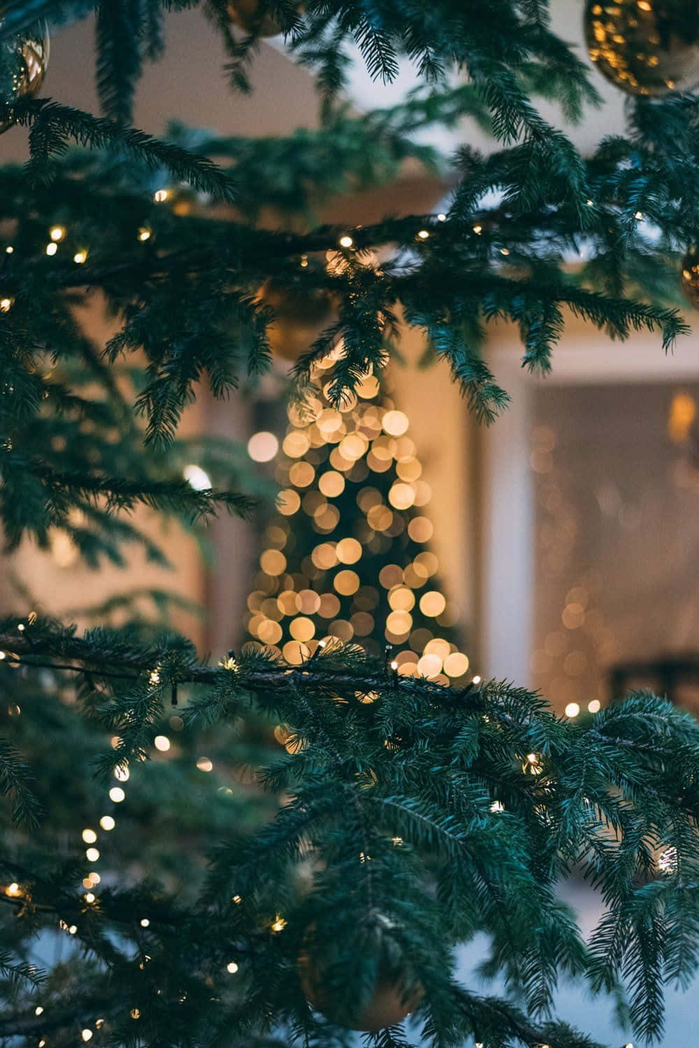 Fang julens magi med denne drømmende telefonbaggrund Wallpapers