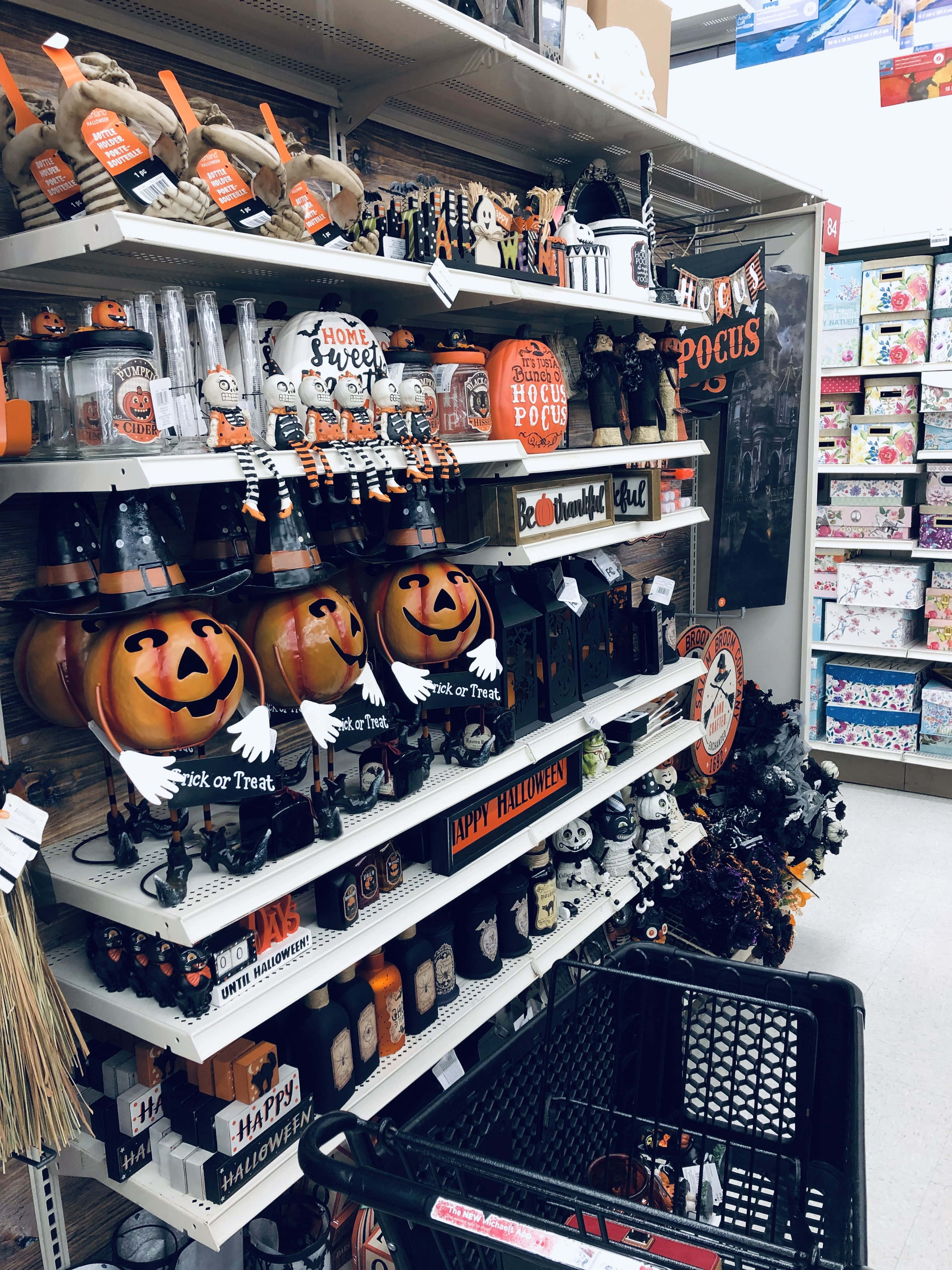 Fejr den uhyggeligste sæson med en sjov og skræmmende Halloween-stemning Wallpapers