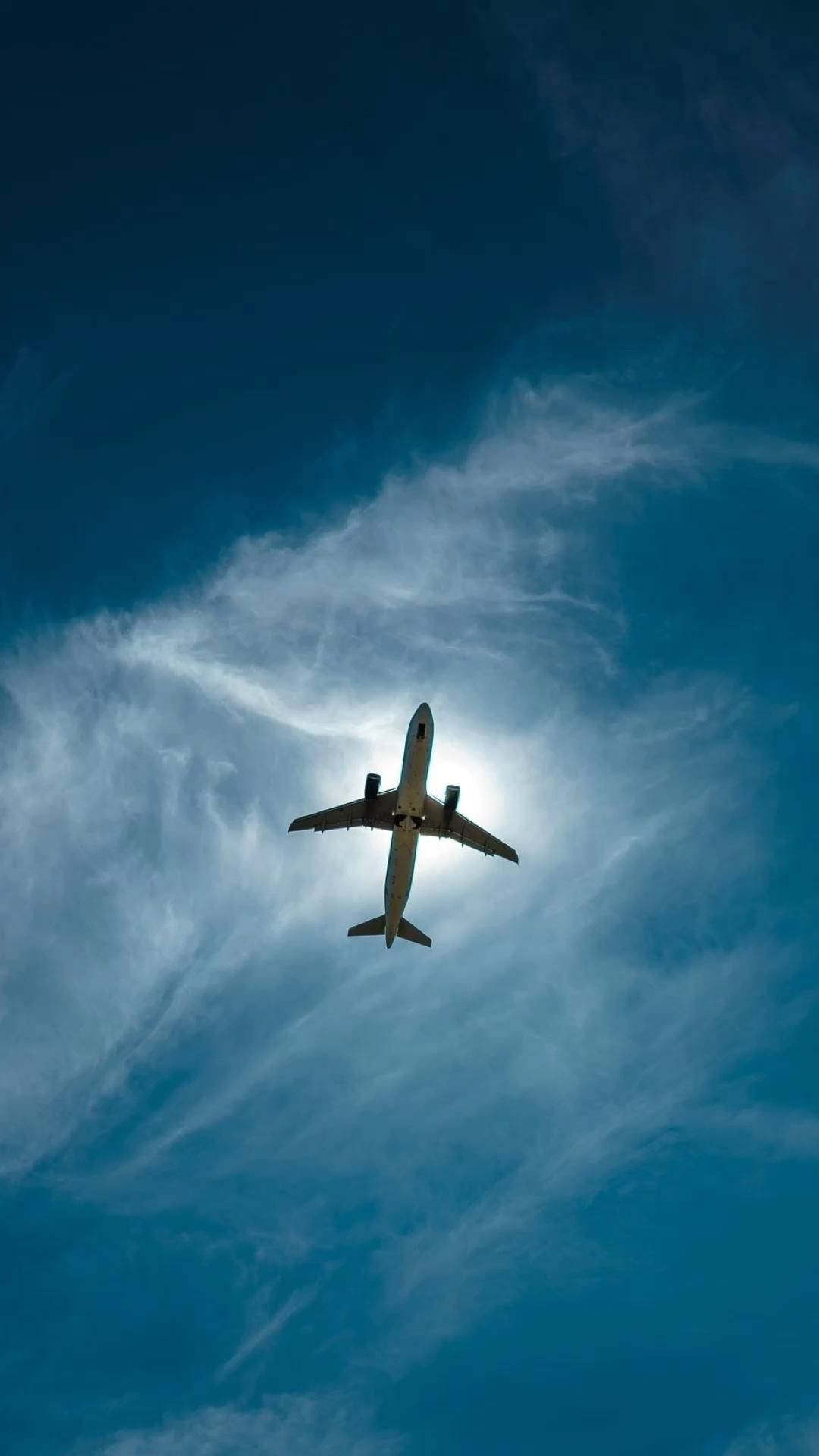 Fly i diset blå himmel Wallpapers