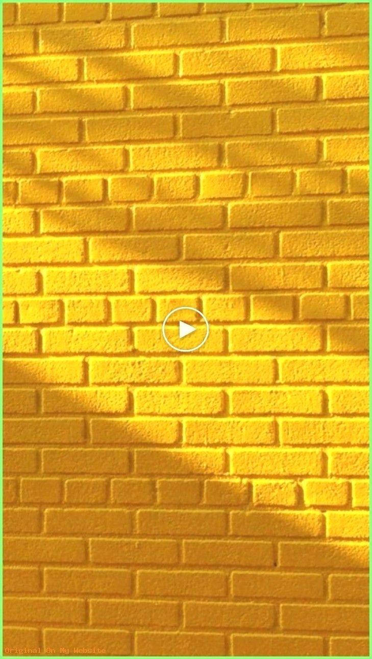 Fortidens Charme - Gul Vintage Æstetisk Murstensvæg Wallpapers
