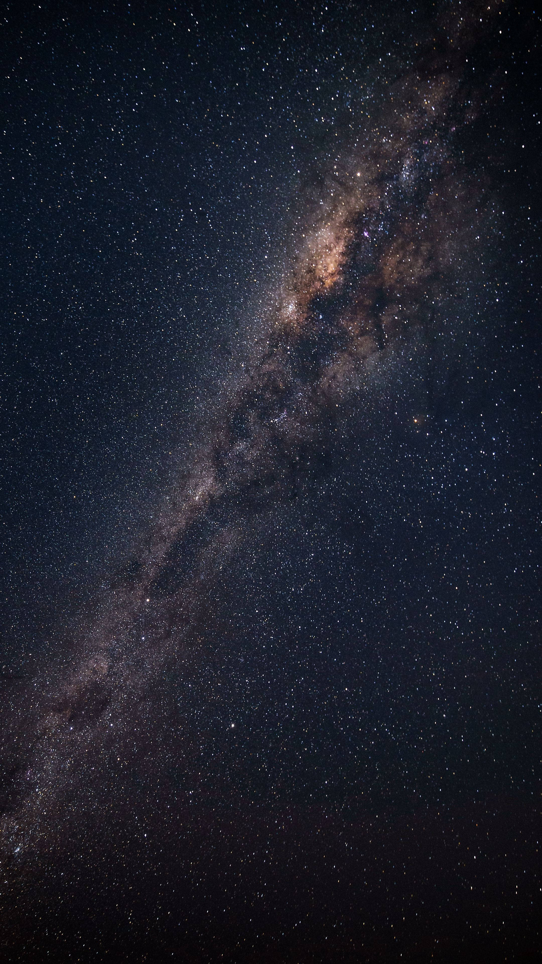 Galaxy 4K Ultra HD Mørk Telefon Wallpapers