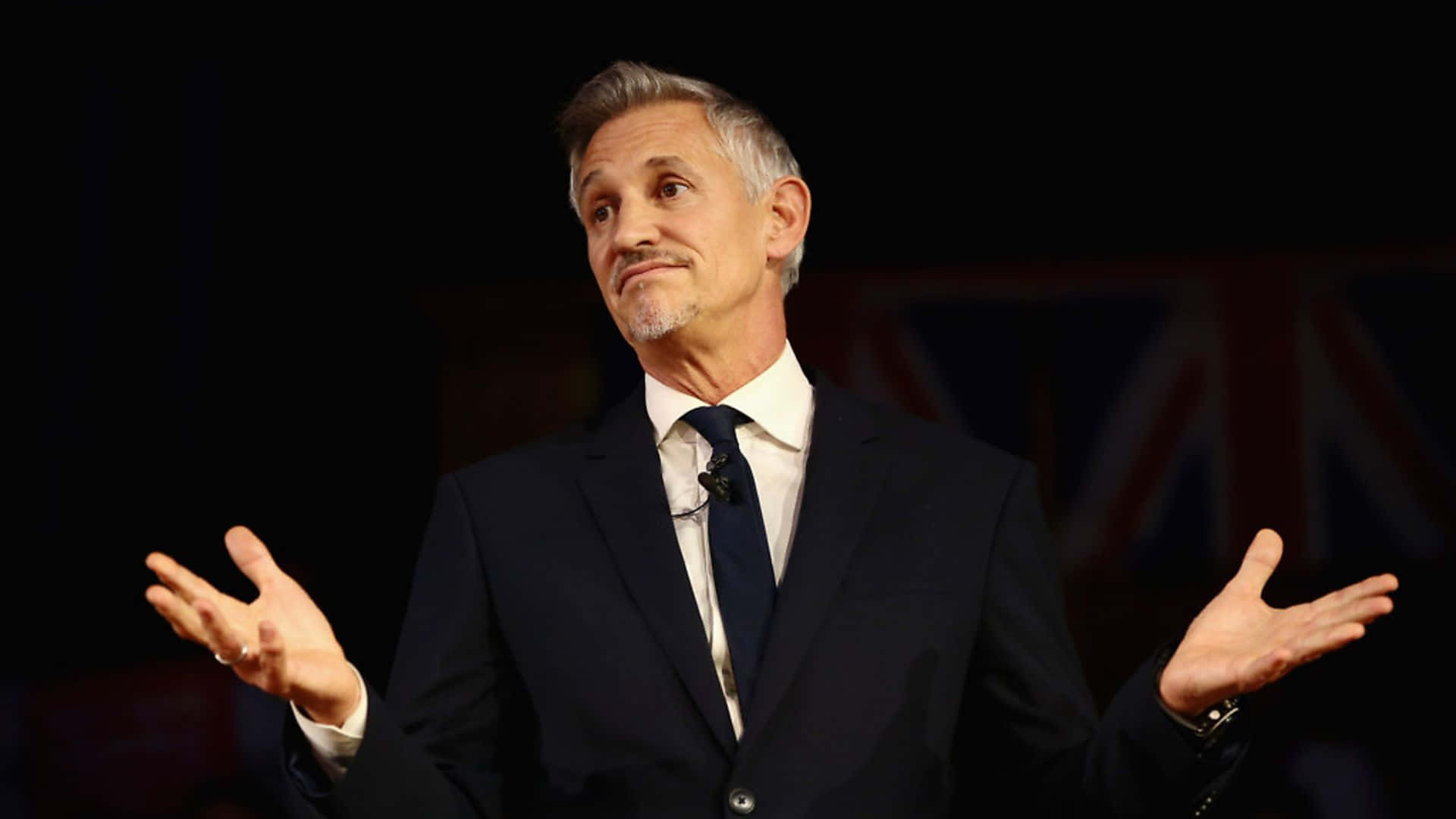 Gary Lineker som taler Wallpapers