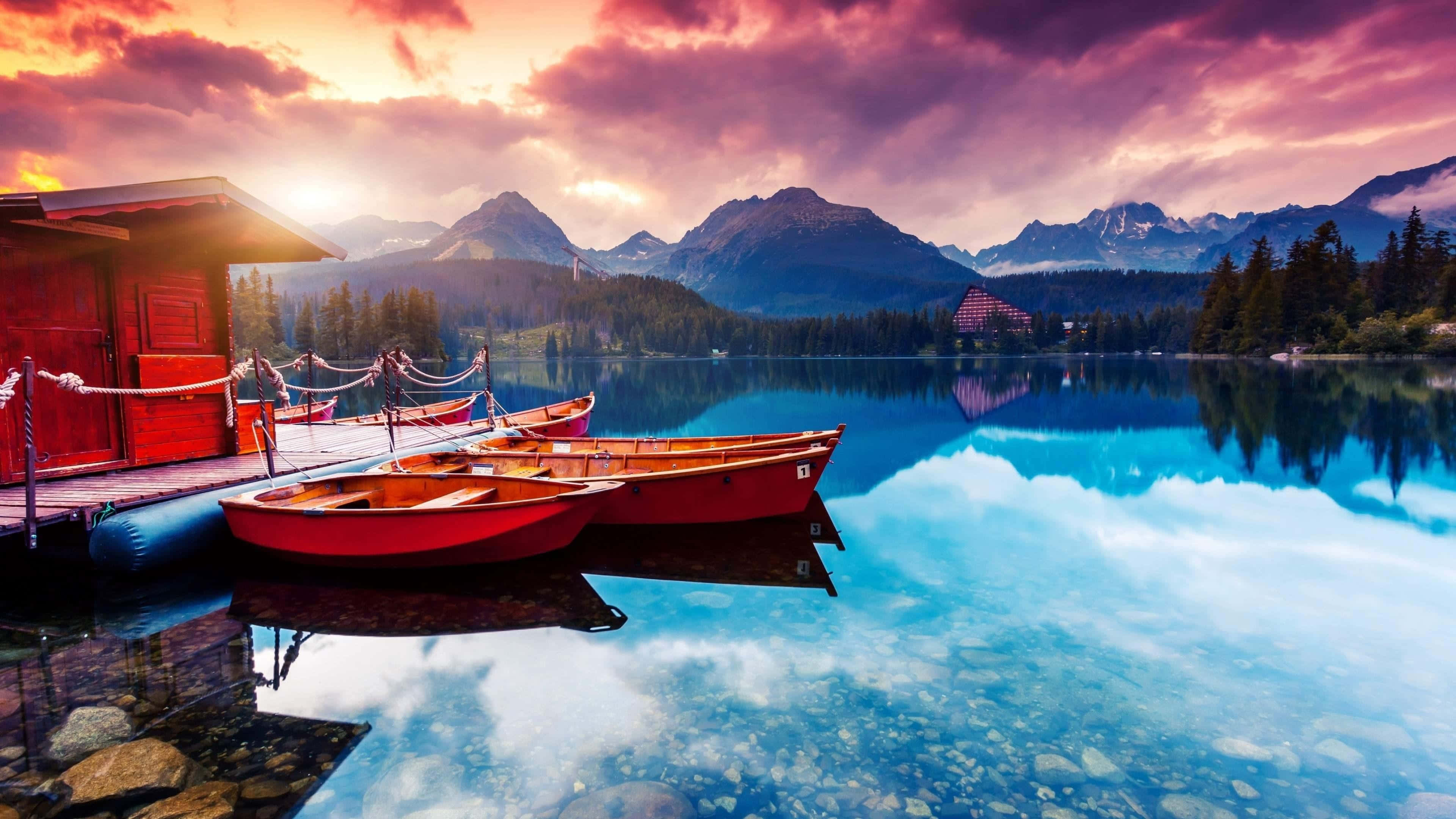 Glasklar sø 4K Ultra HD Landskab Wallpapers