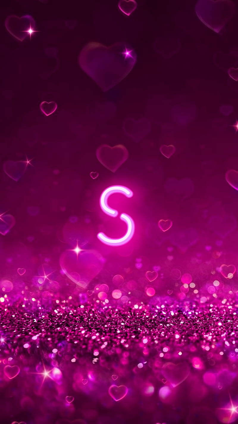 Glødende S med hjerter Wallpapers