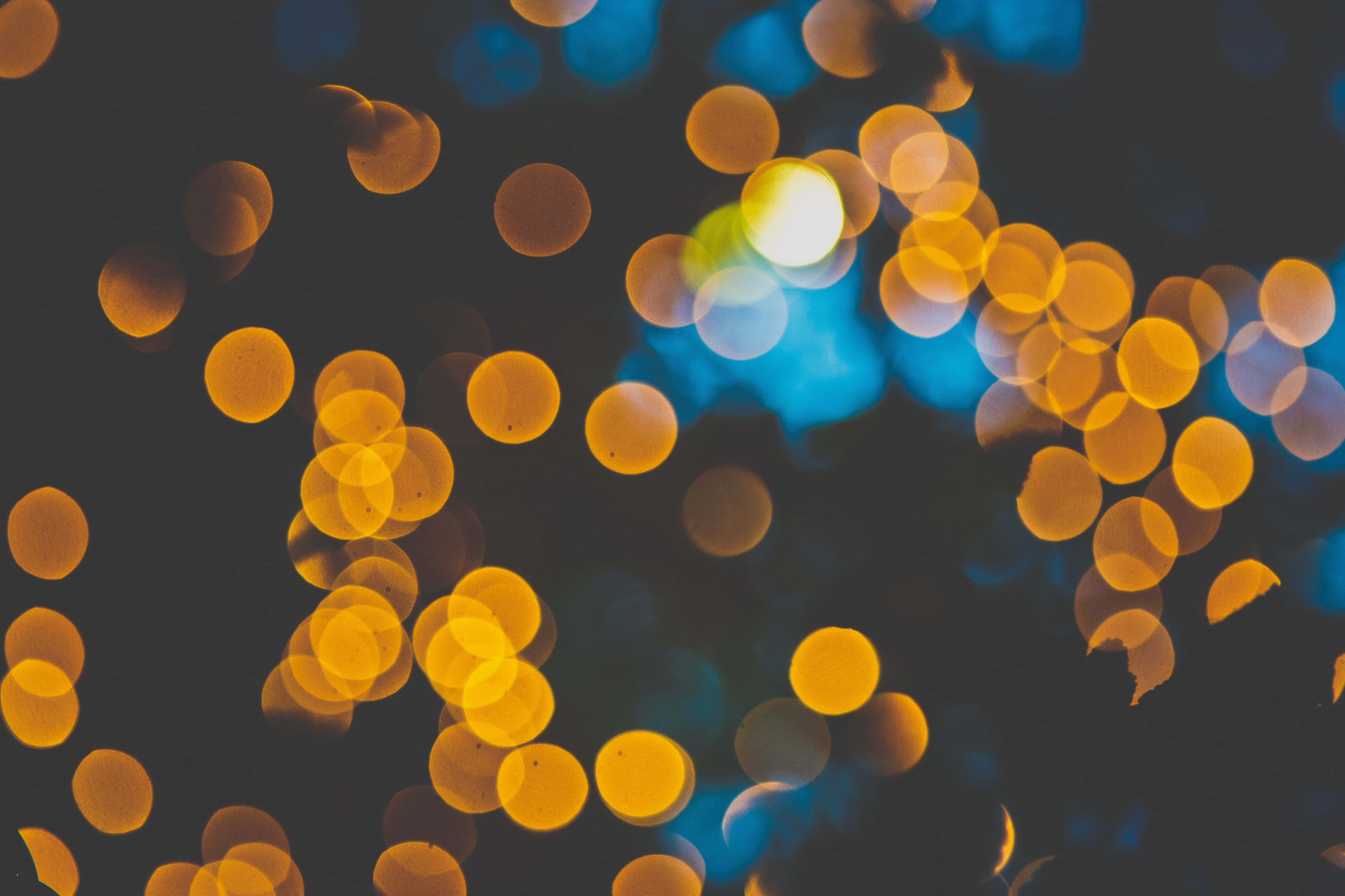 Gul og blå bokeh-lys baggrund Wallpapers