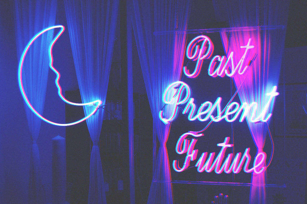 Halvmåne i neon Wallpapers