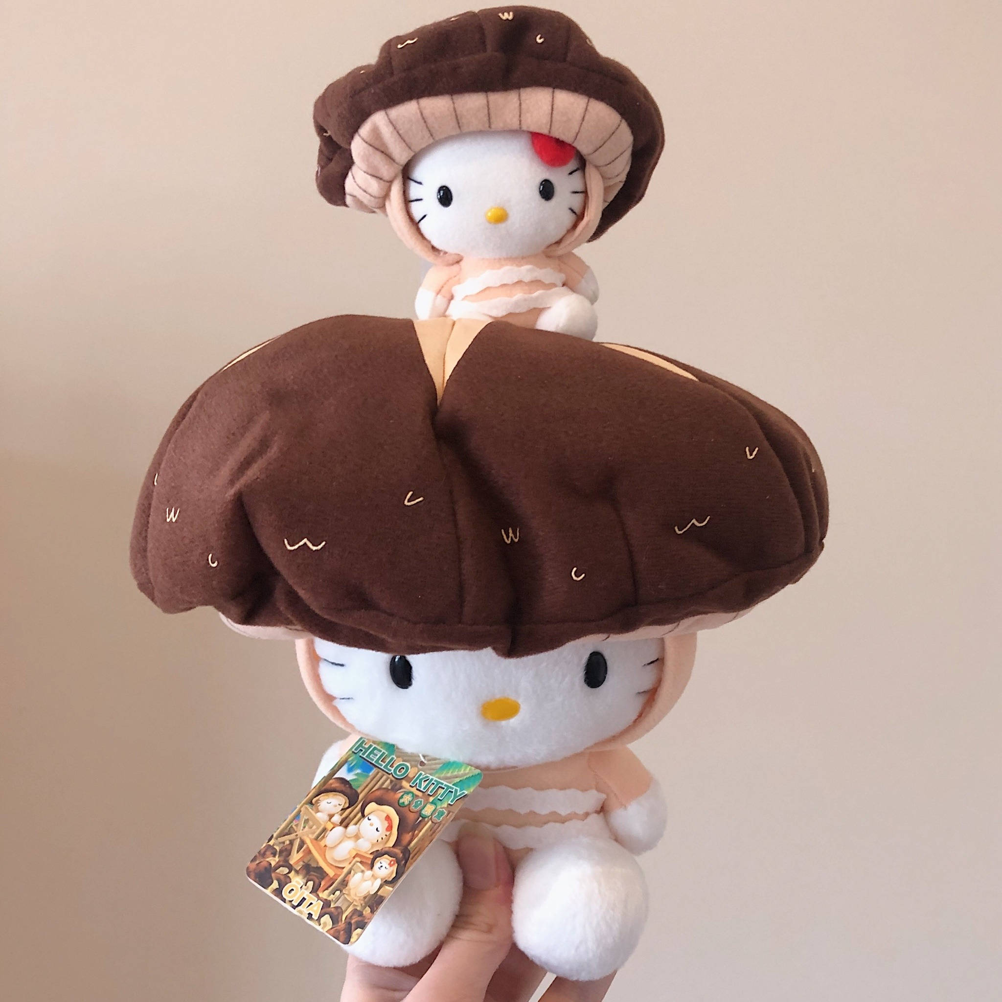 Hello Kitty PFP som svampebamse Wallpapers