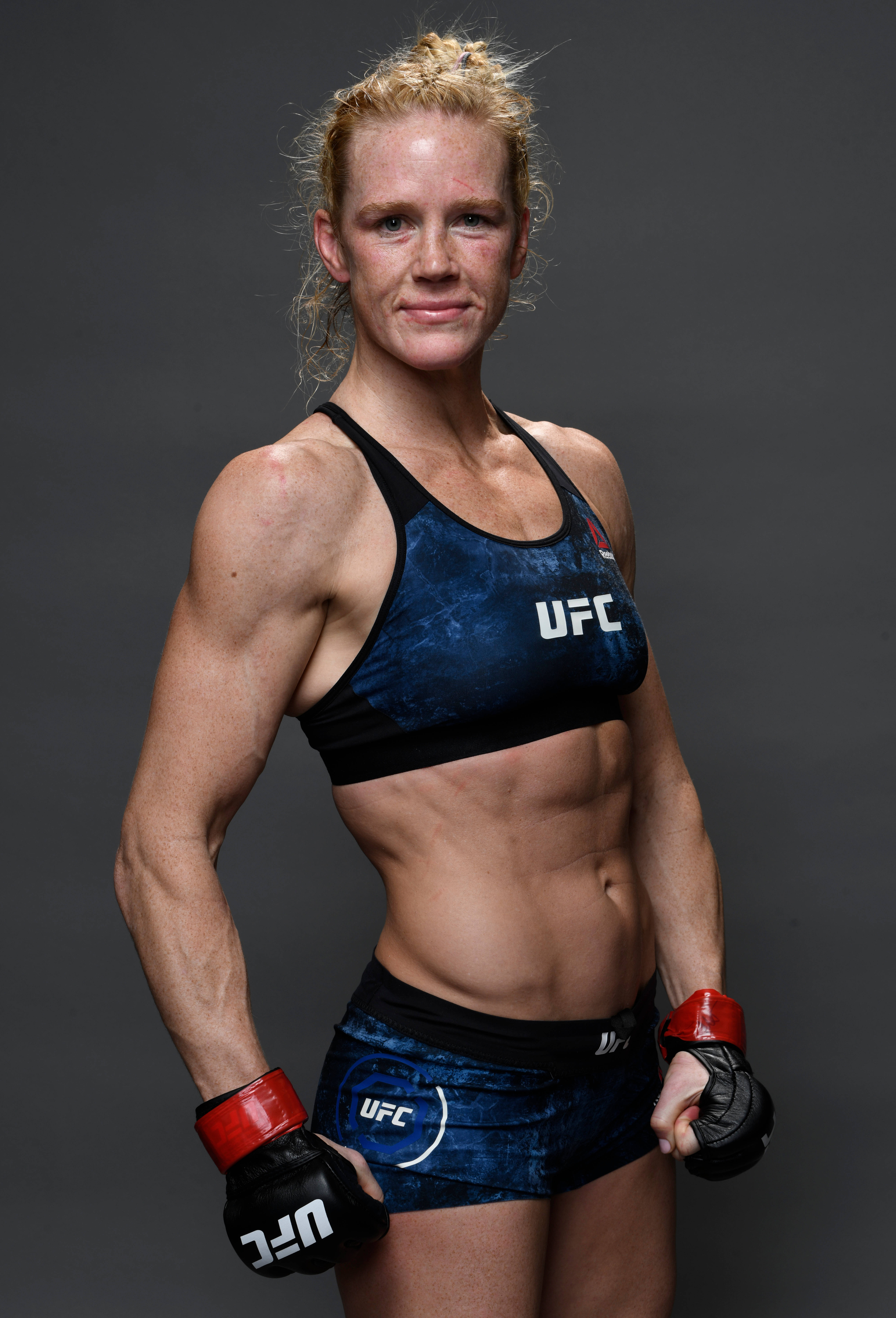 Holly Holm Tonet Krop Wallpapers