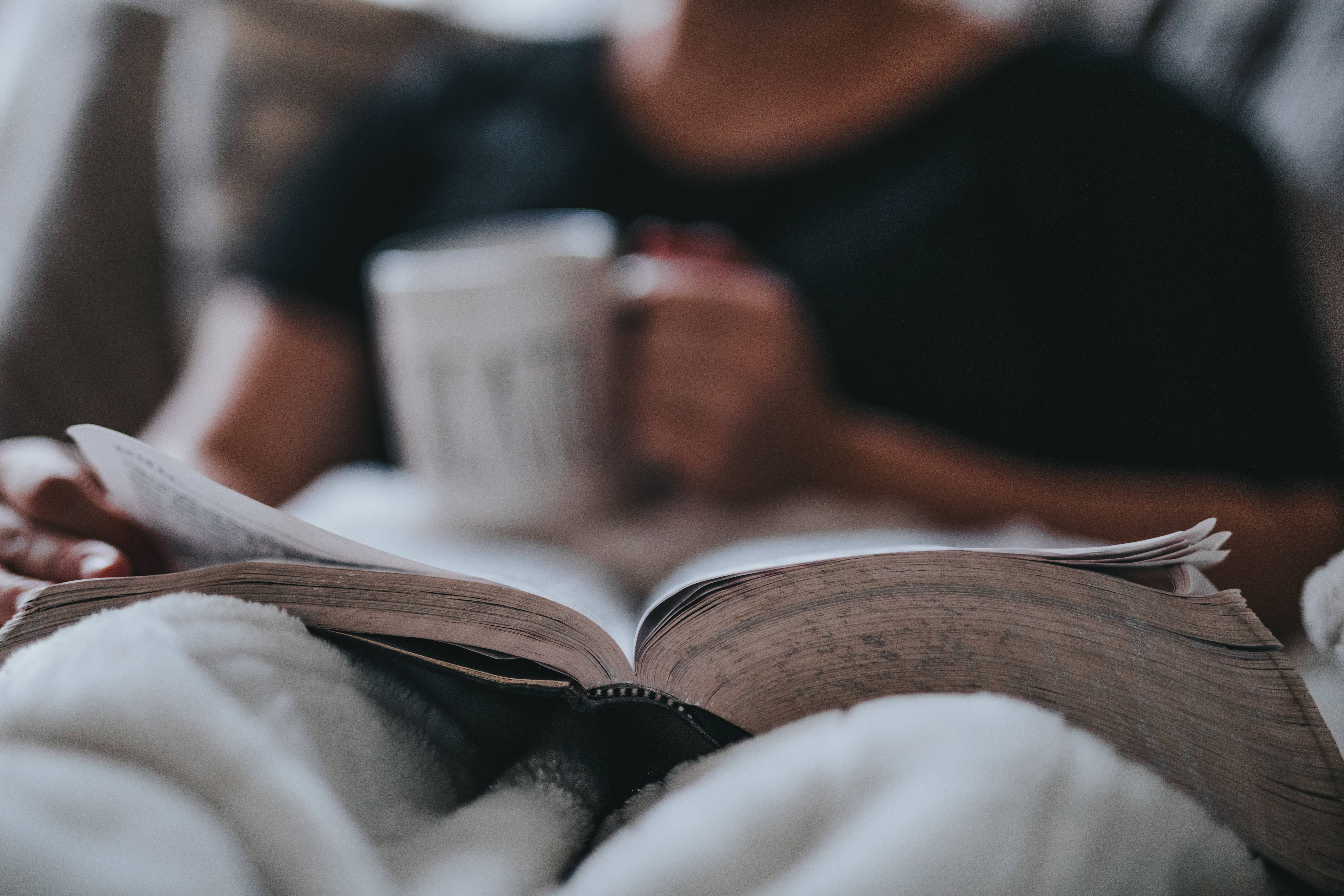 Hygge bog æstetik Wallpapers