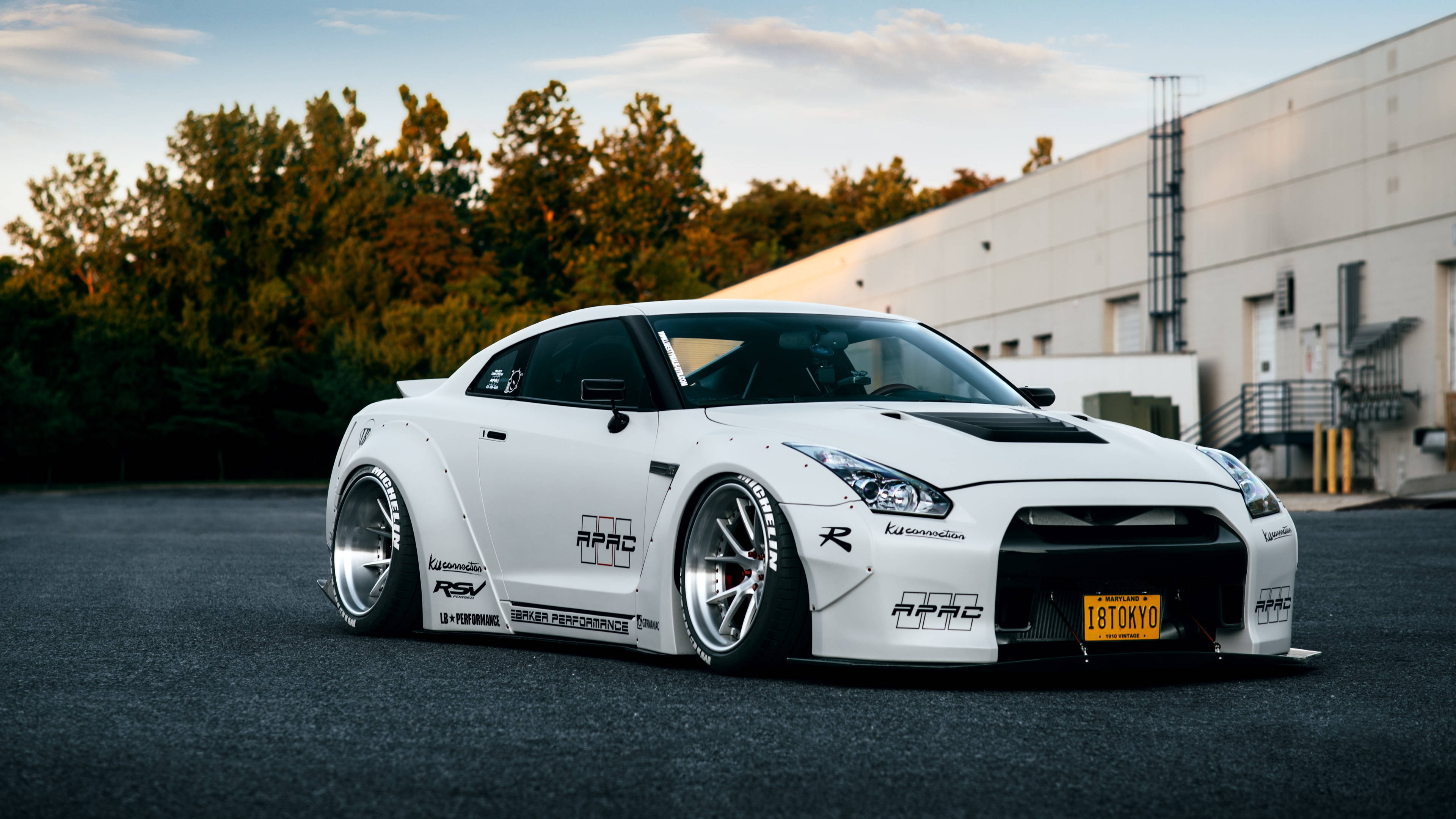 I8Tokyo Hvid Nissan GT R 4K Wallpapers