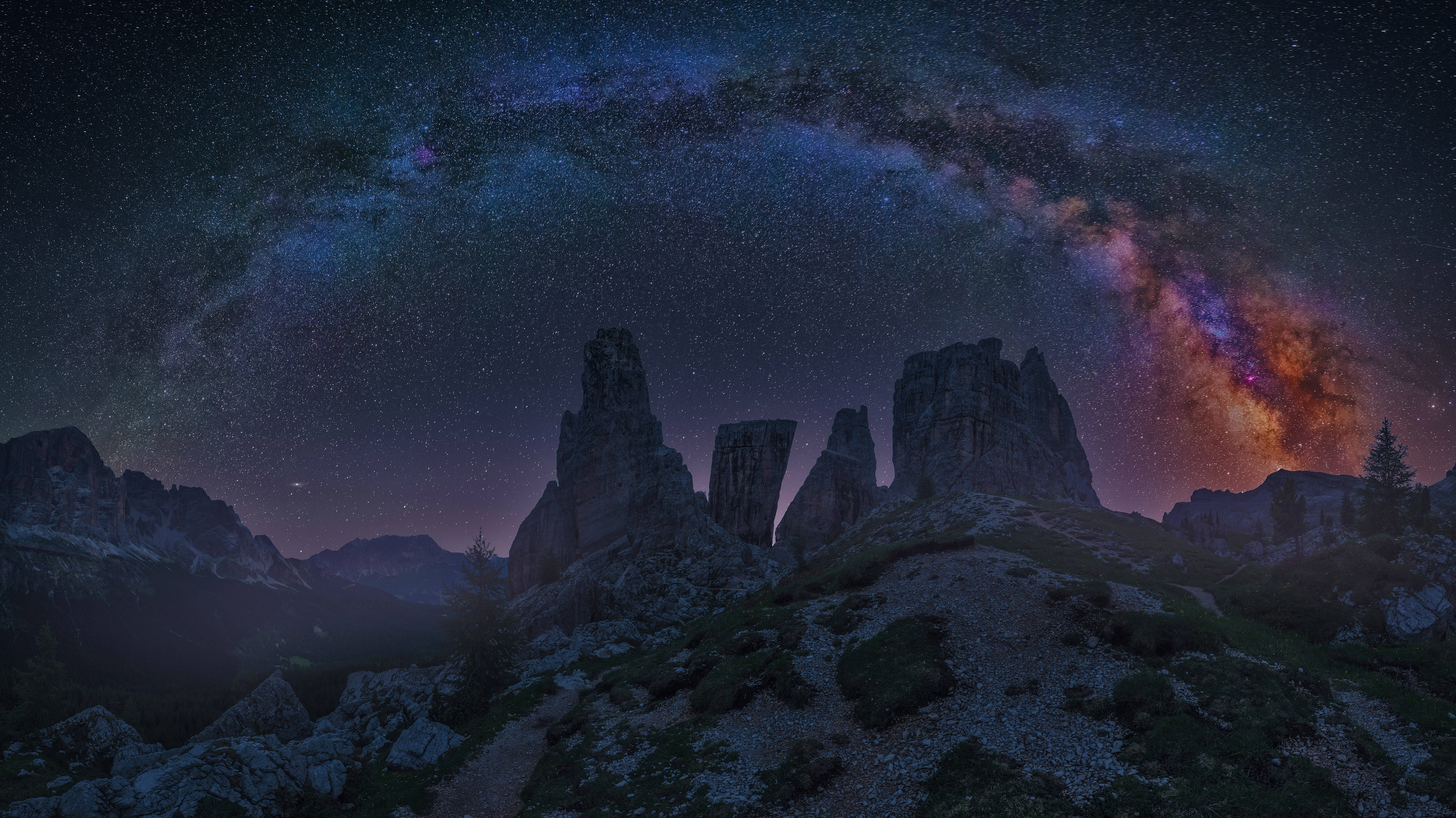 Ikoniske Dolomitter Bjerge Mørk 4K Wallpapers