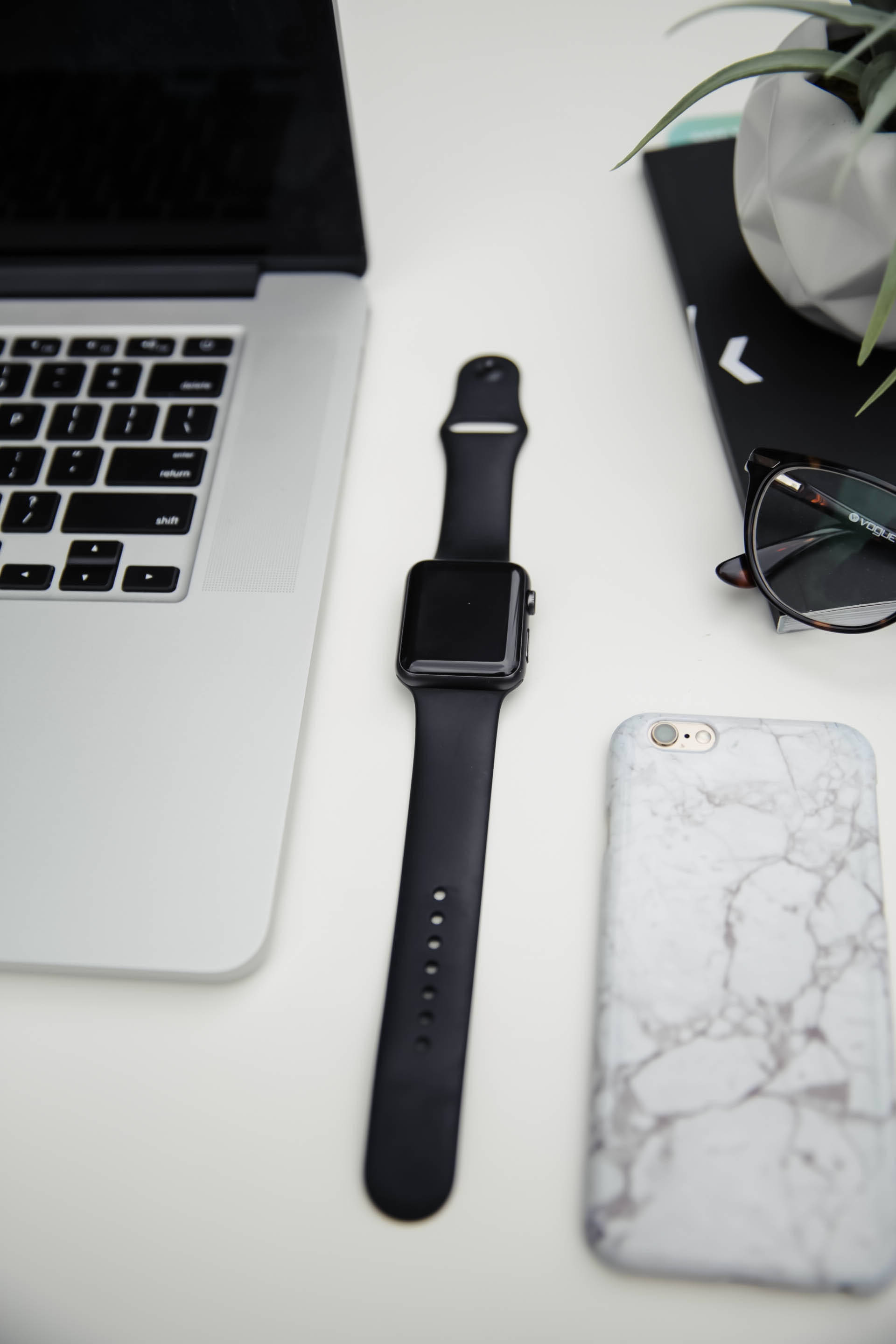 iPhone-skrivebord med smartur Wallpapers