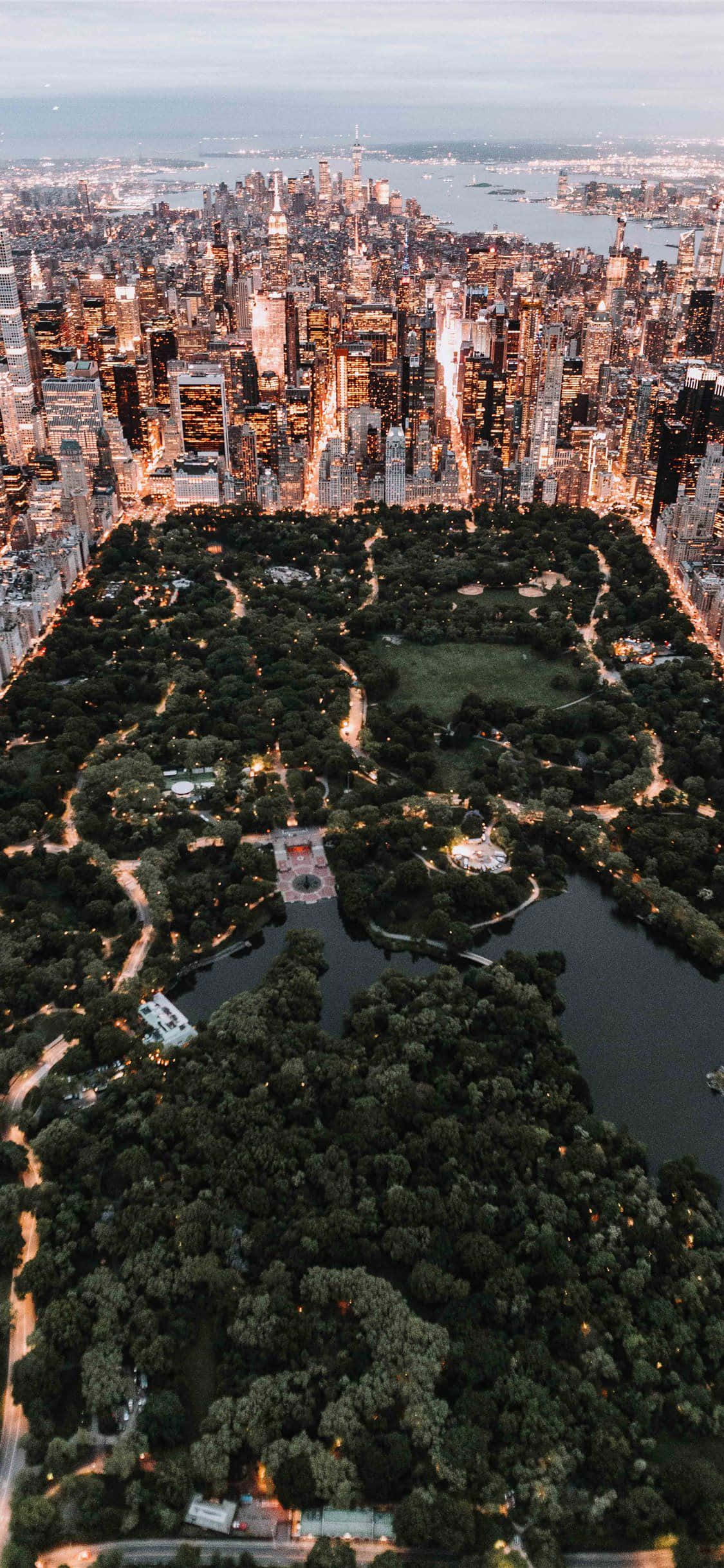 iPhone X i hjertet af New York Wallpapers