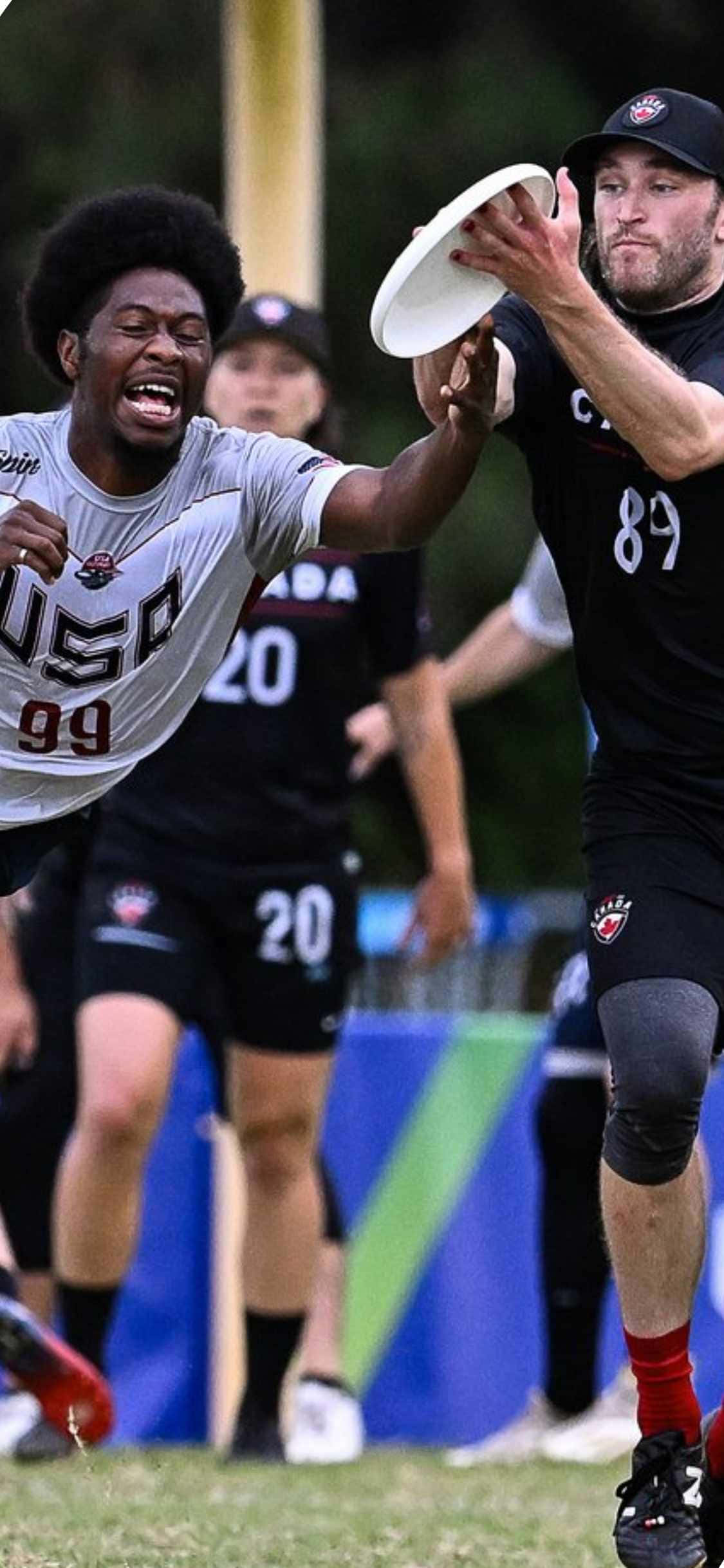 iPhone X ultimate frisbee baggrund med løb Wallpapers