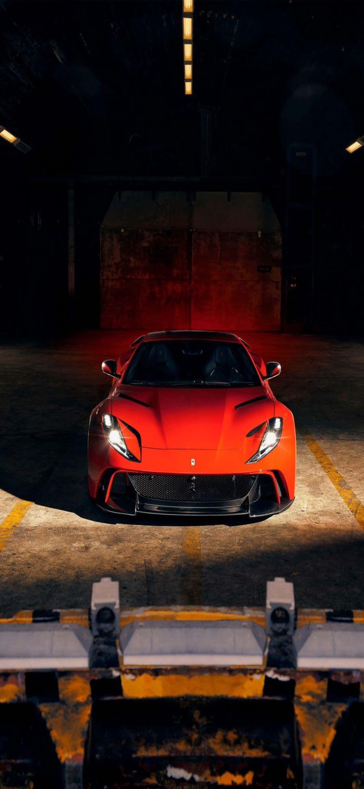 iPhone Xs Max Ferrari Baggrund Rød Ferrari 812 Superfast I Et Lager Wallpapers