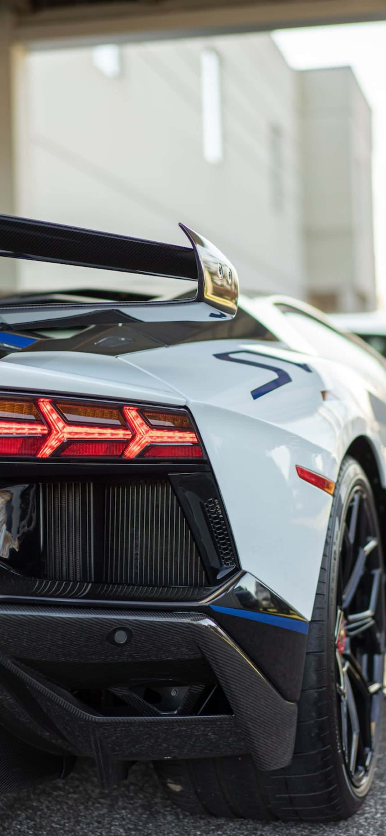 iPhone XS Max Lamborghini Hvid Bag Baggrund Wallpapers