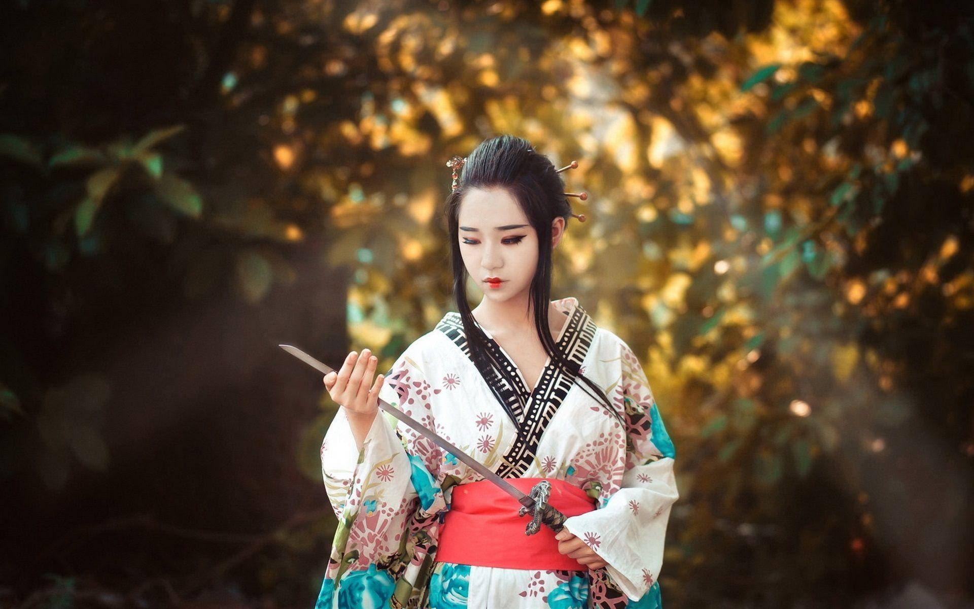 Japansk pige med sværd Wallpapers