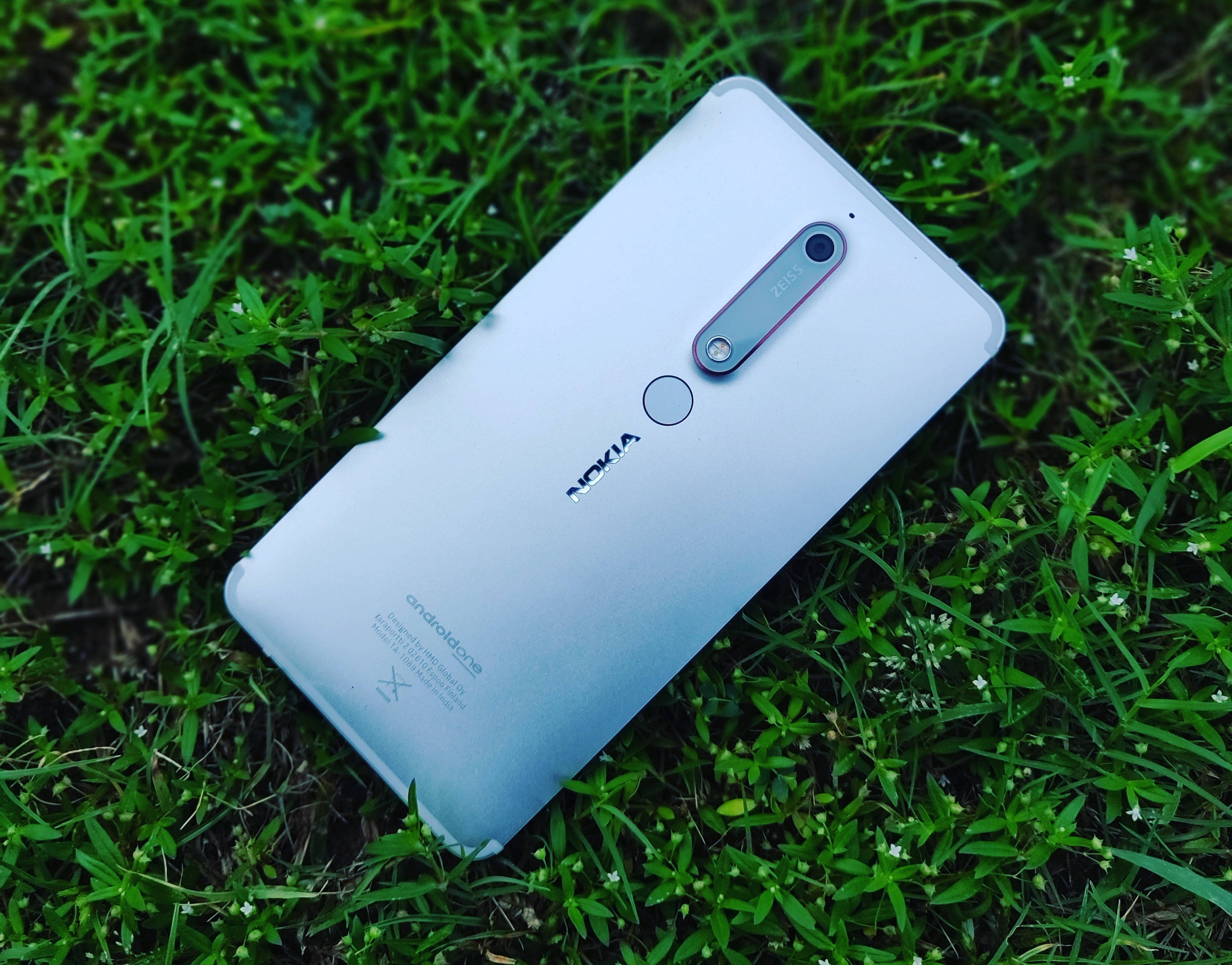 Jernblå Nokia 6.1 Bagside Wallpapers