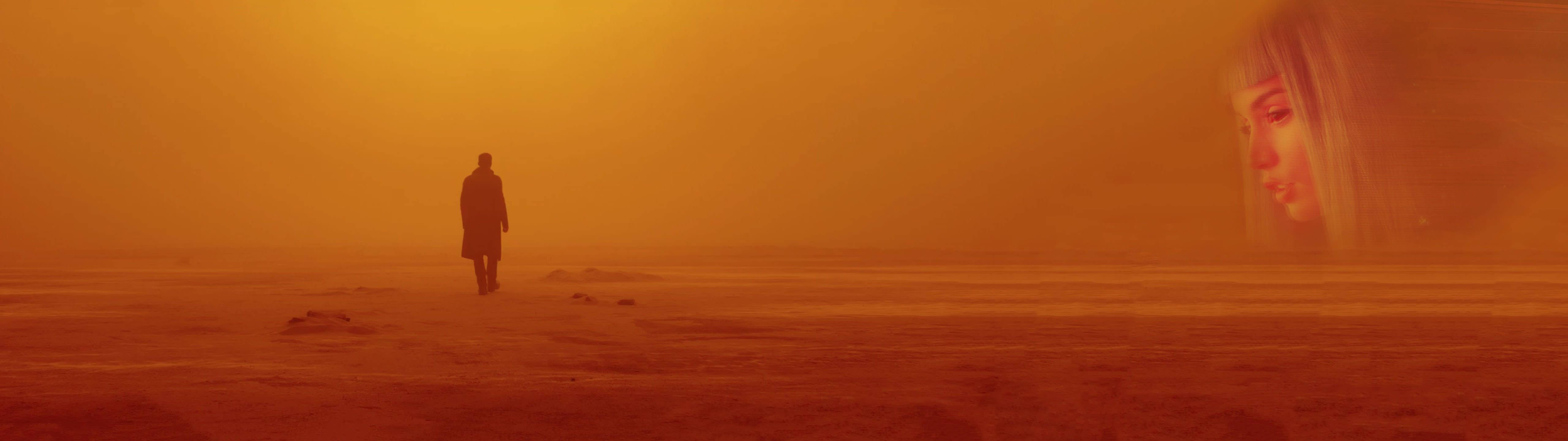 K og Joi går en tur i regnen Wallpapers