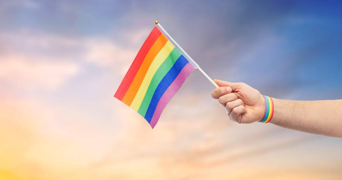 Kærlighed Er Kærlighed Mini Pride Flag Wallpapers