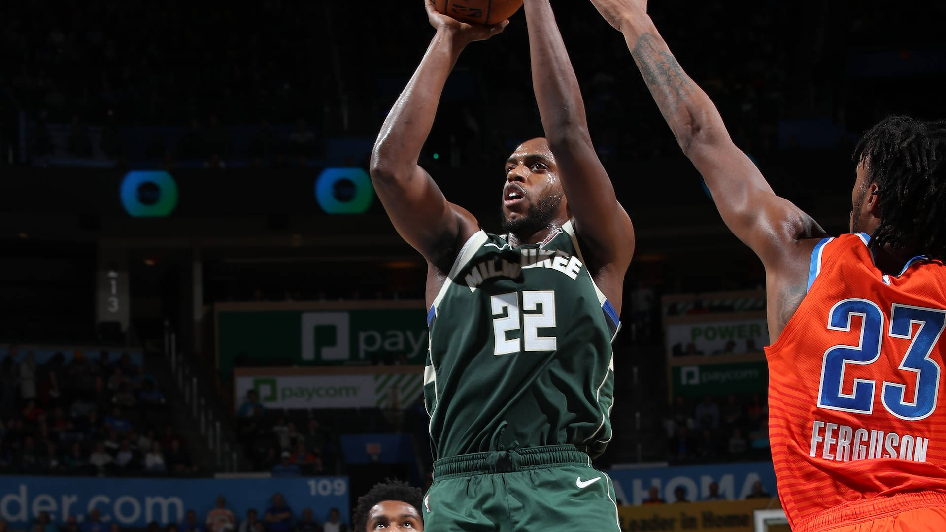 Khris Middleton i skudstilling Wallpapers