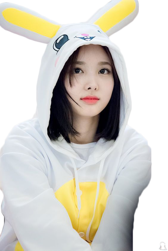Kpop Stjerne i Pikachu Hættetrøje Wallpapers