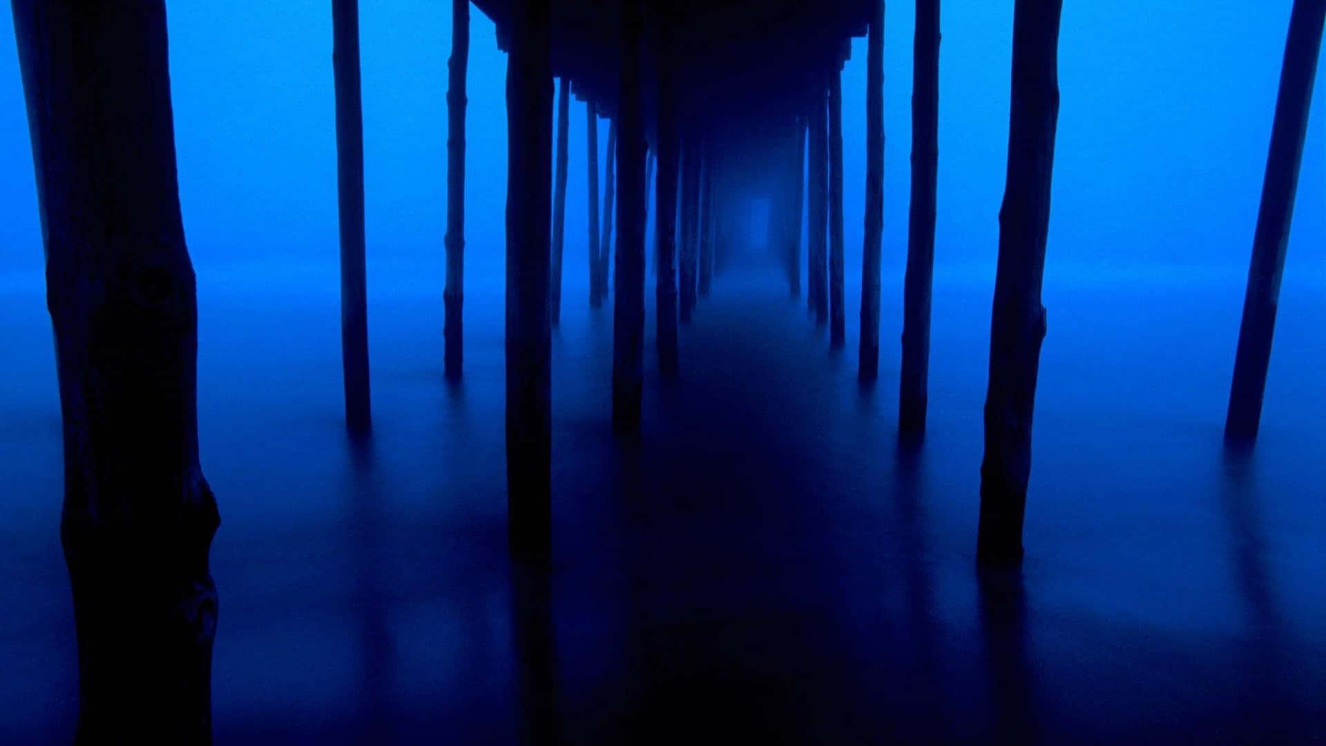 Lad tankerne vandre mod rolige blå have Wallpapers
