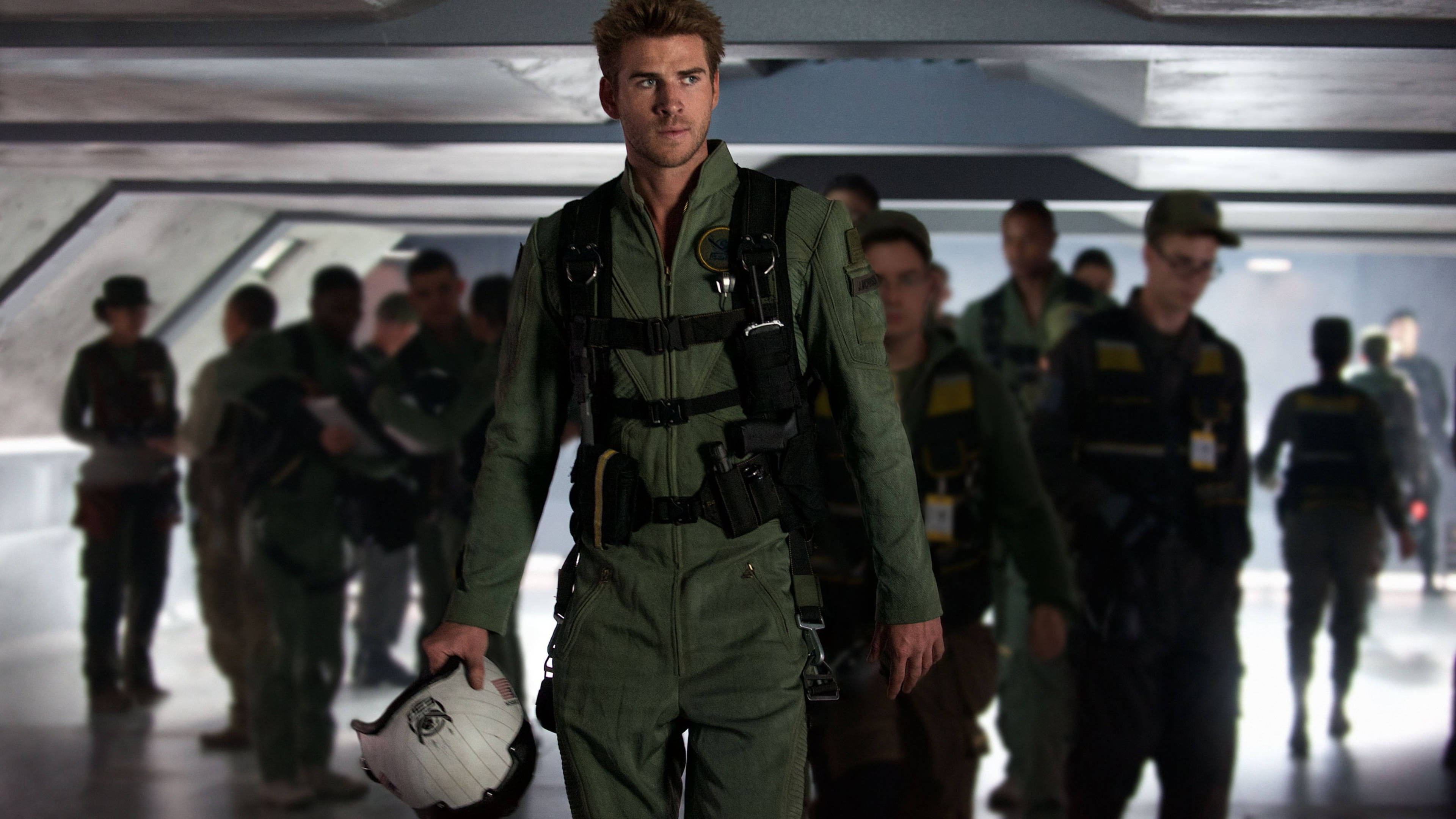 Liam Hemsworth Independence Day Wallpapers