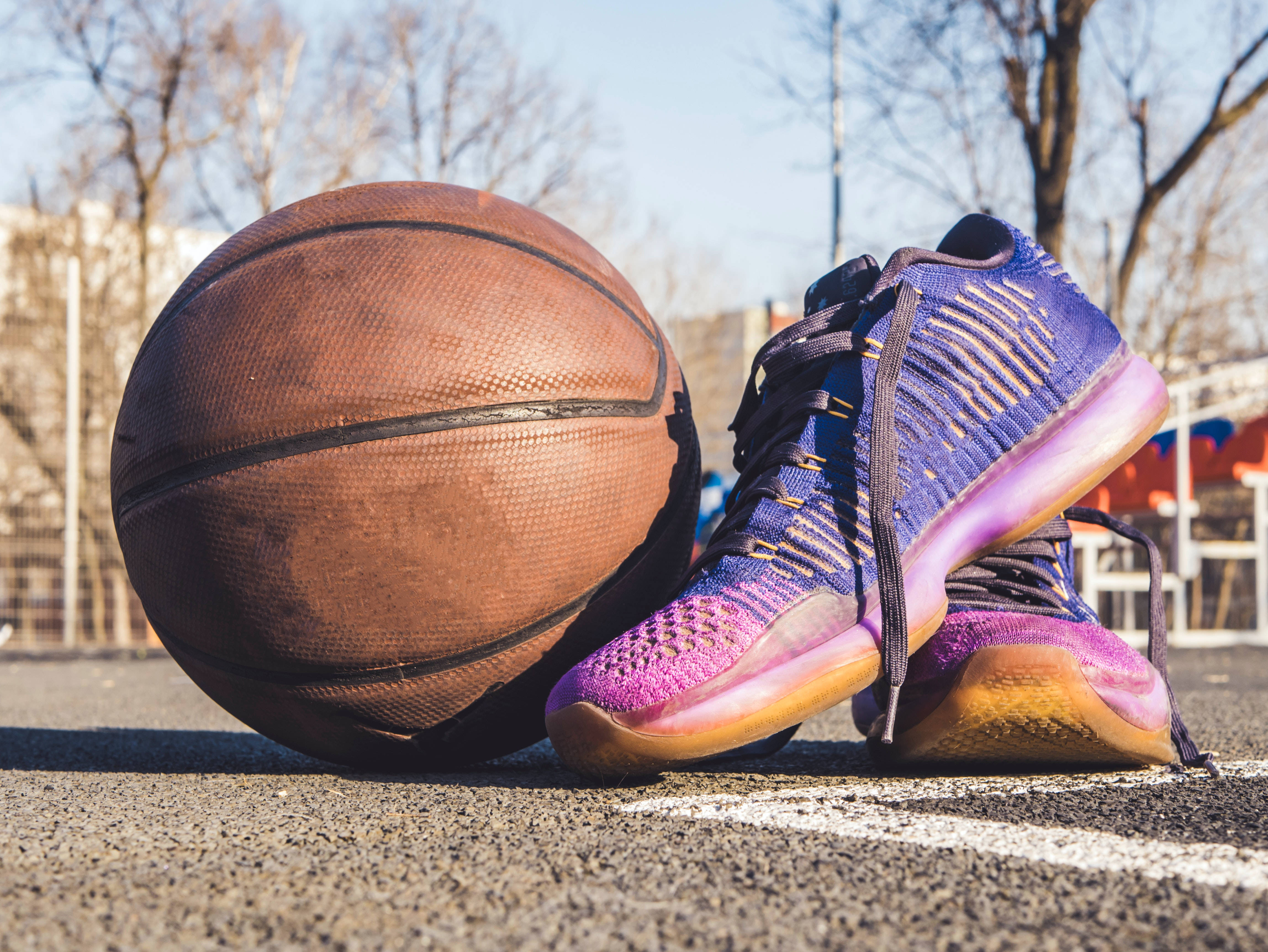 Lilla basketballsko Wallpapers