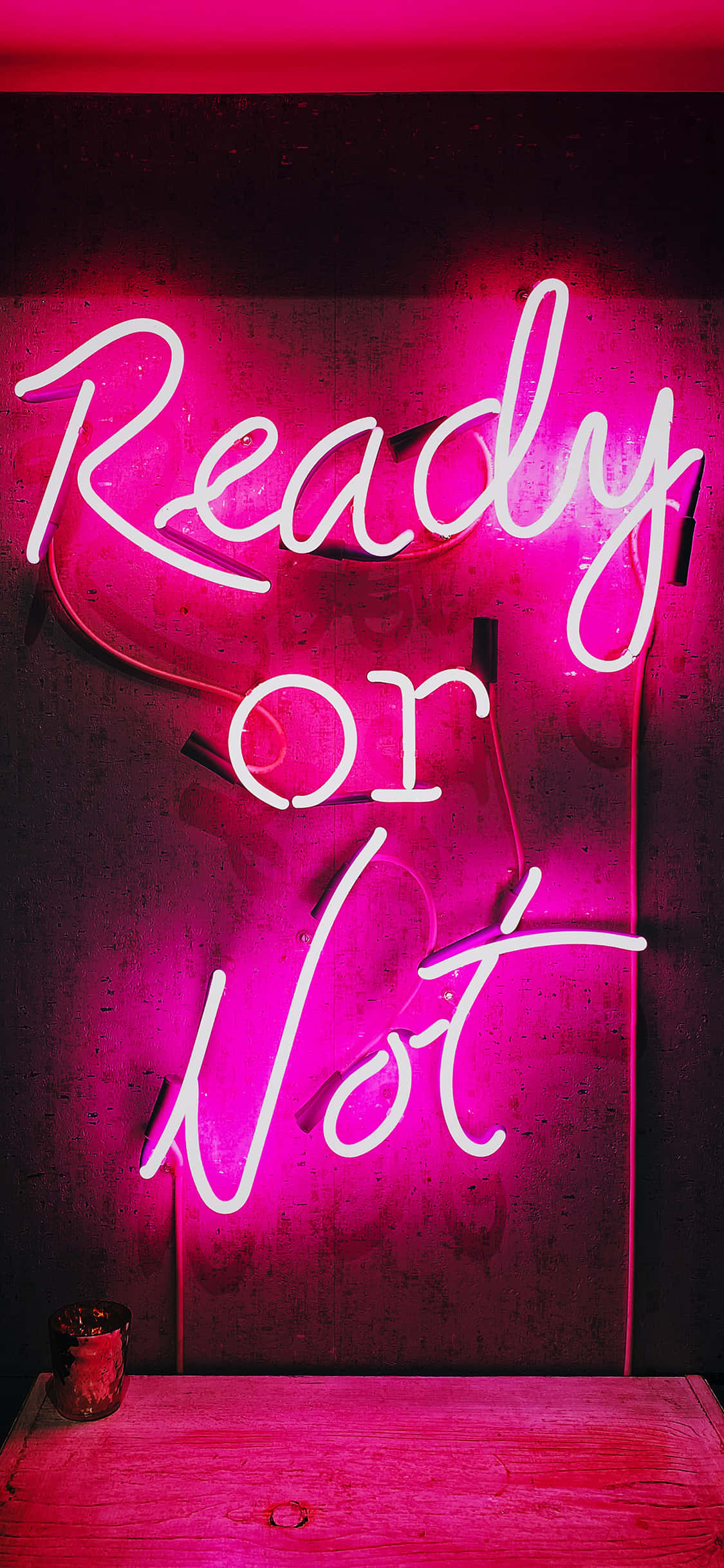 Lys din verden op med en iPhone Neon Wallpapers
