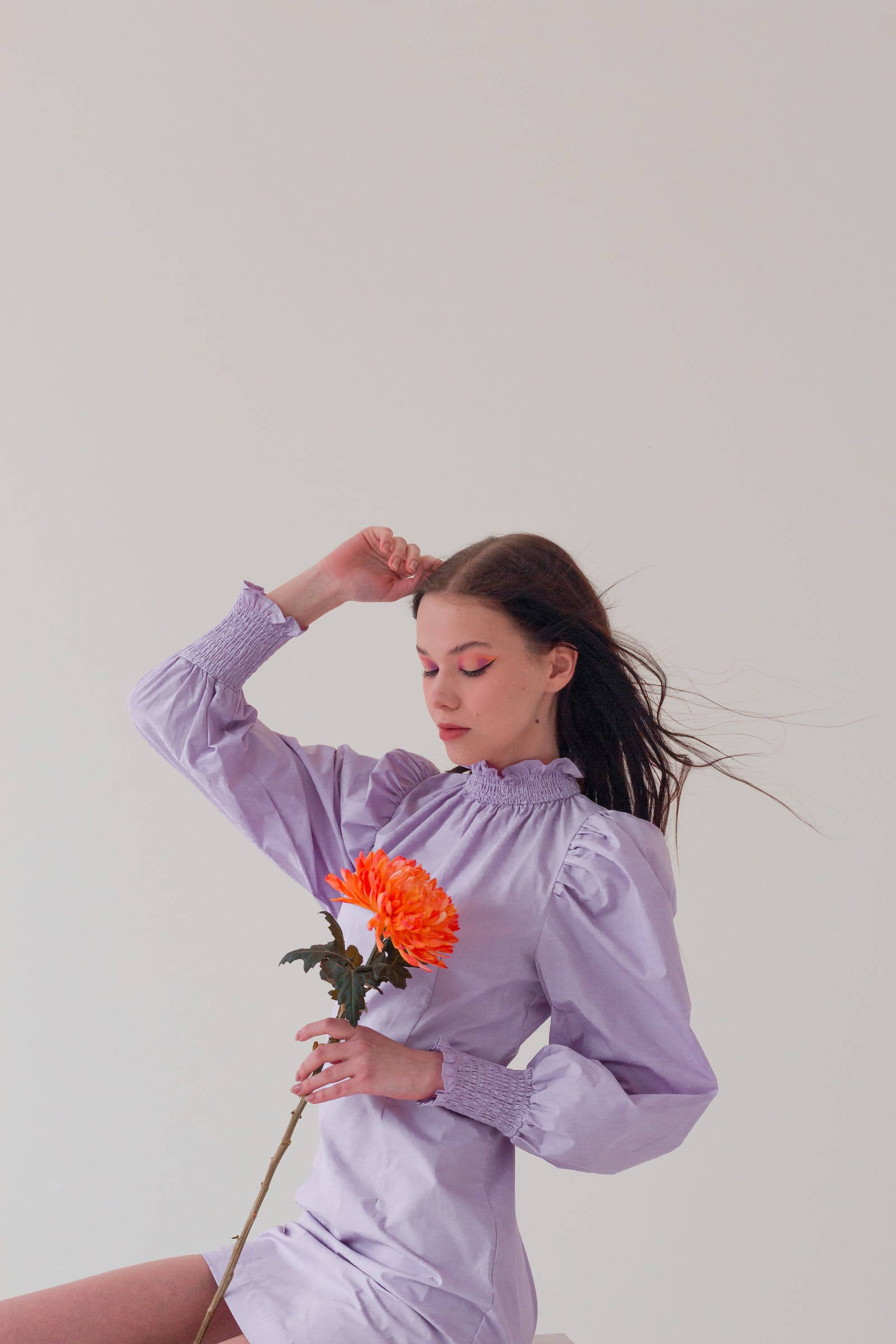 Lys lilla æstetisk dame Wallpapers